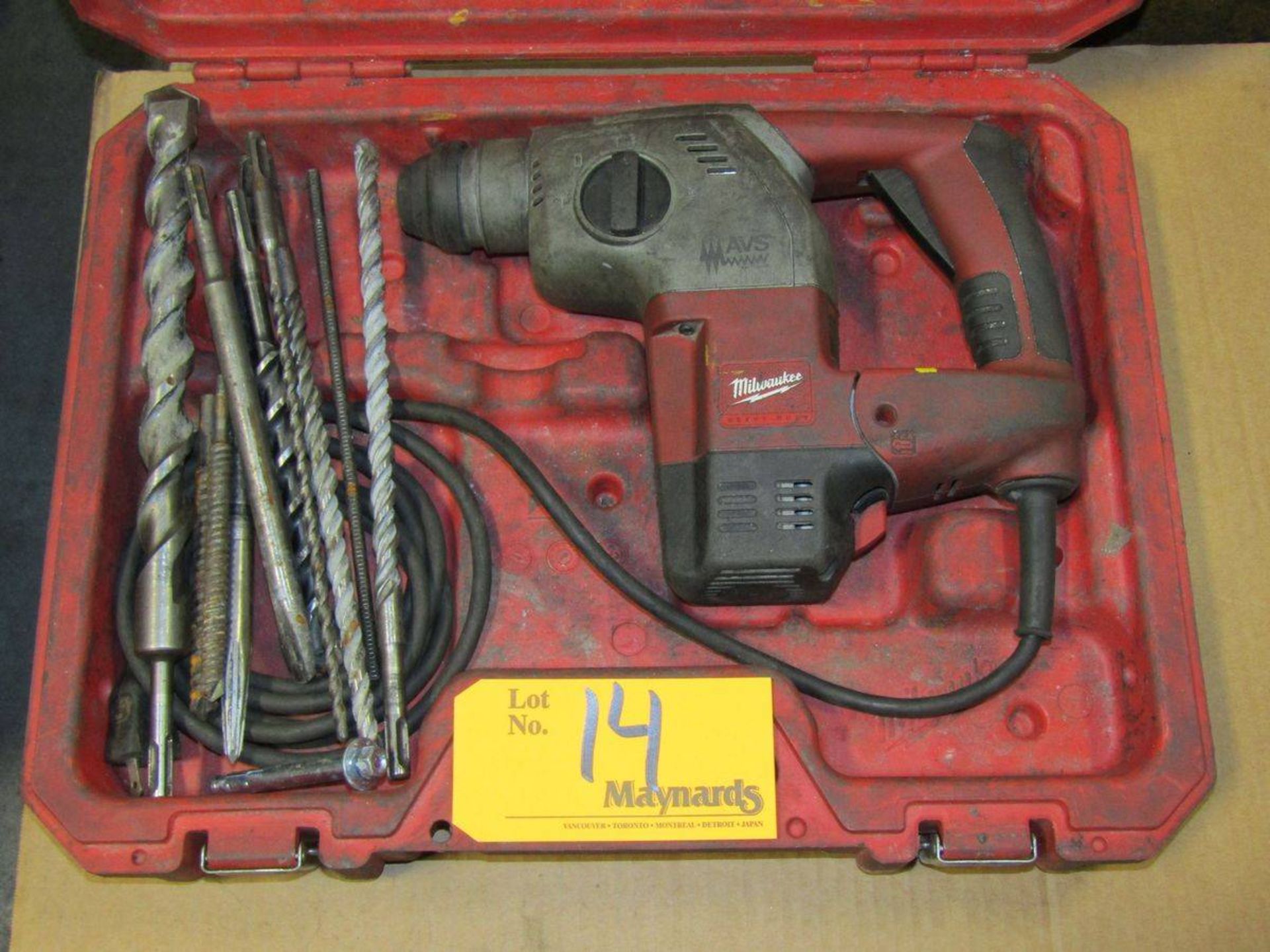 Milwaukee 5363-21 1" Rotary Hammer Drill - Image 2 of 2