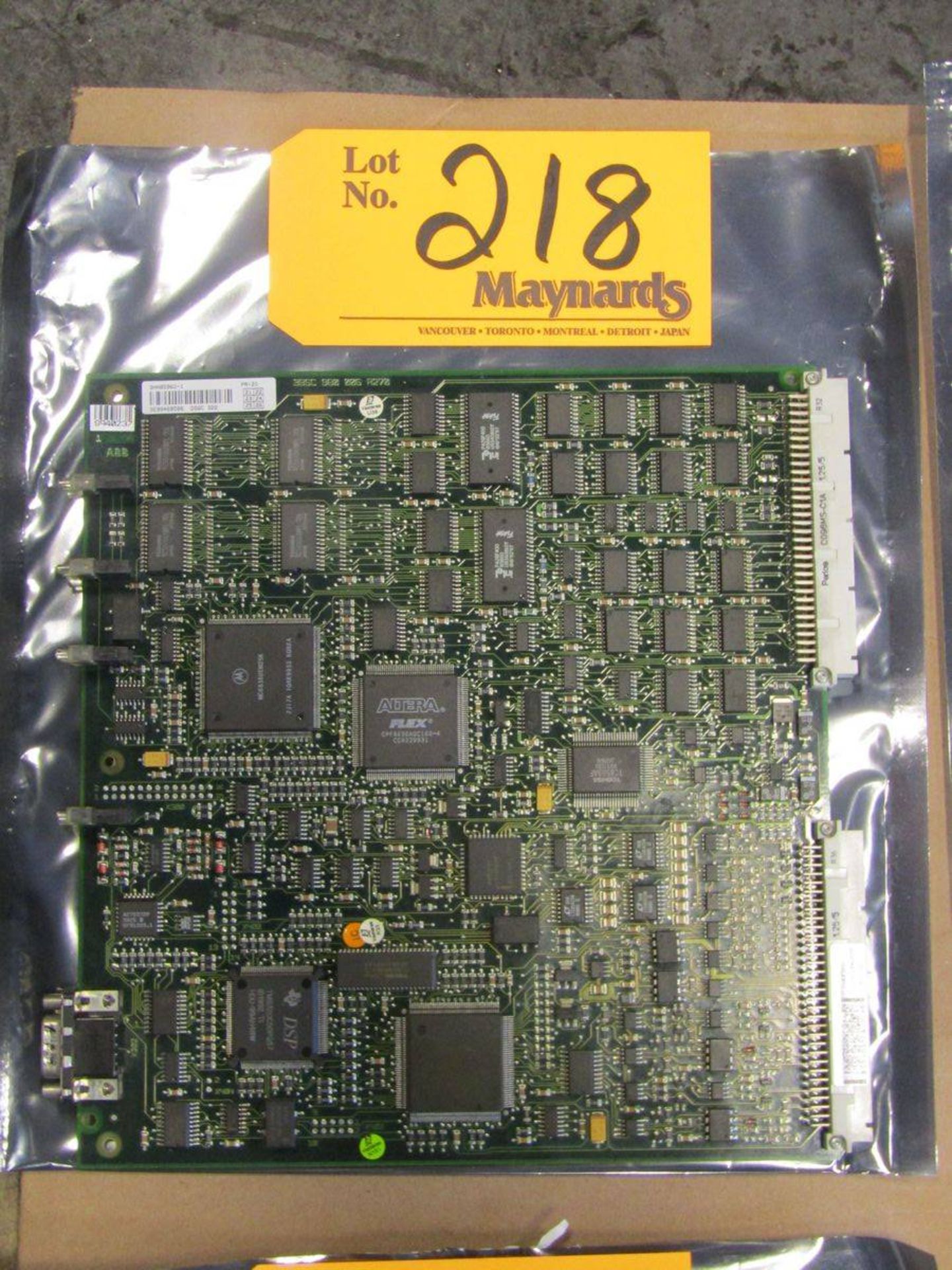 ABB 3HAB5960-1 DSQC 322 Circuit Board