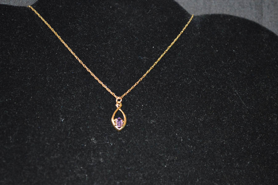 A 9ct Gold Amethyst Pendant