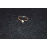 A Nice 18ct Gold and Diamond Ring