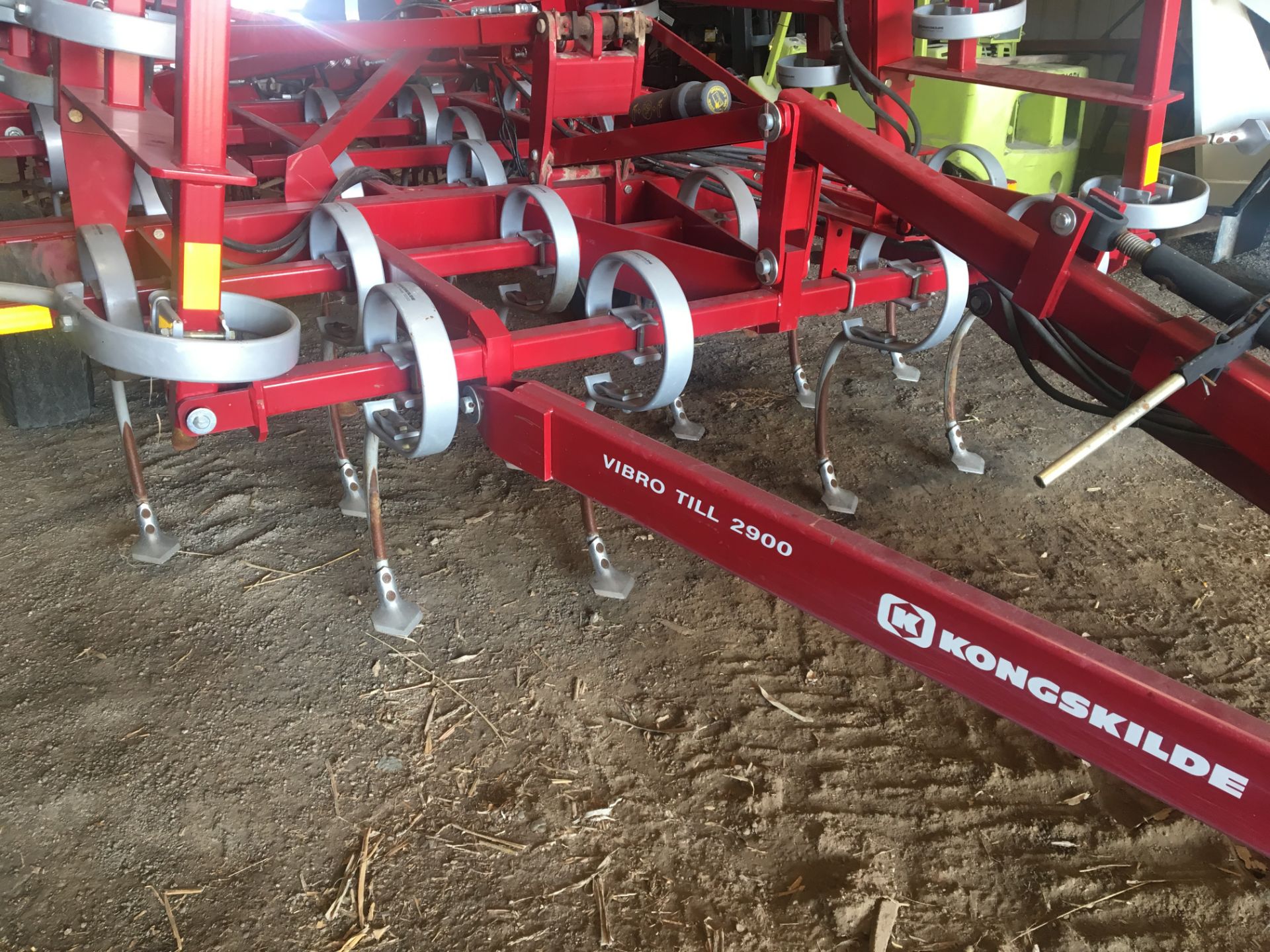 2012 Klongskilde Vibro Till 2900 29’ Field Cultivator - Image 4 of 6