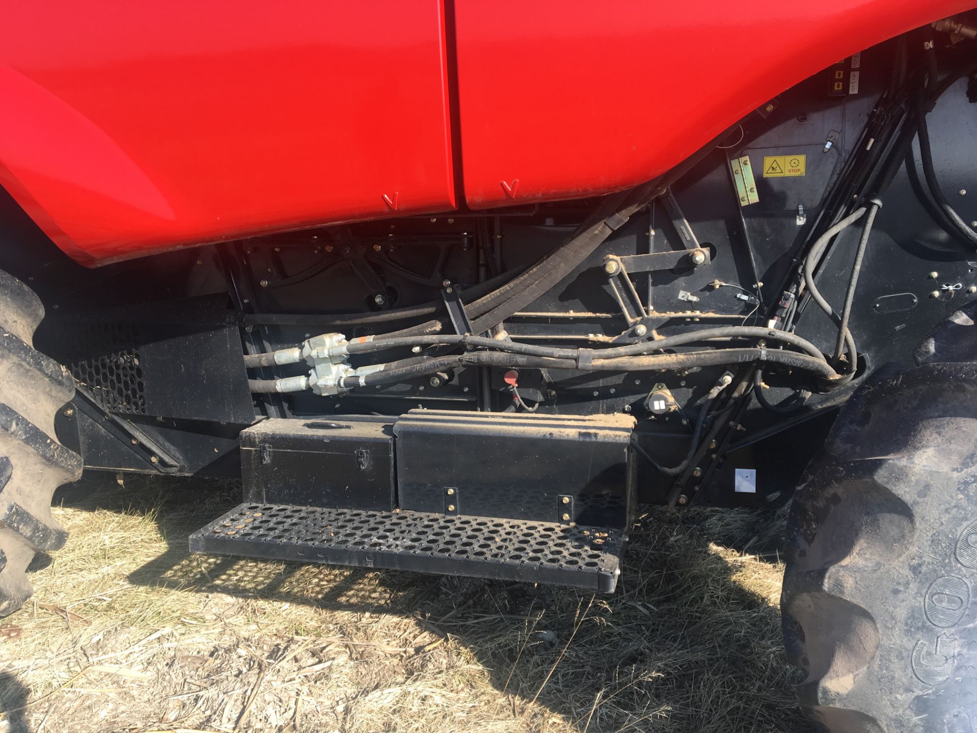 2014 Case IH 5130 AFS, PRWD, Axial Flow Combine - Image 13 of 15