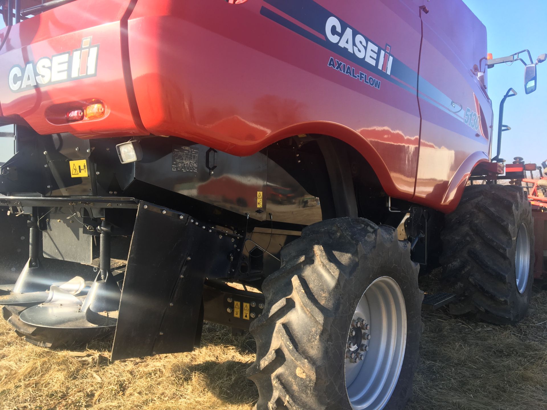 2014 Case IH 5130 AFS, PRWD, Axial Flow Combine - Image 6 of 15