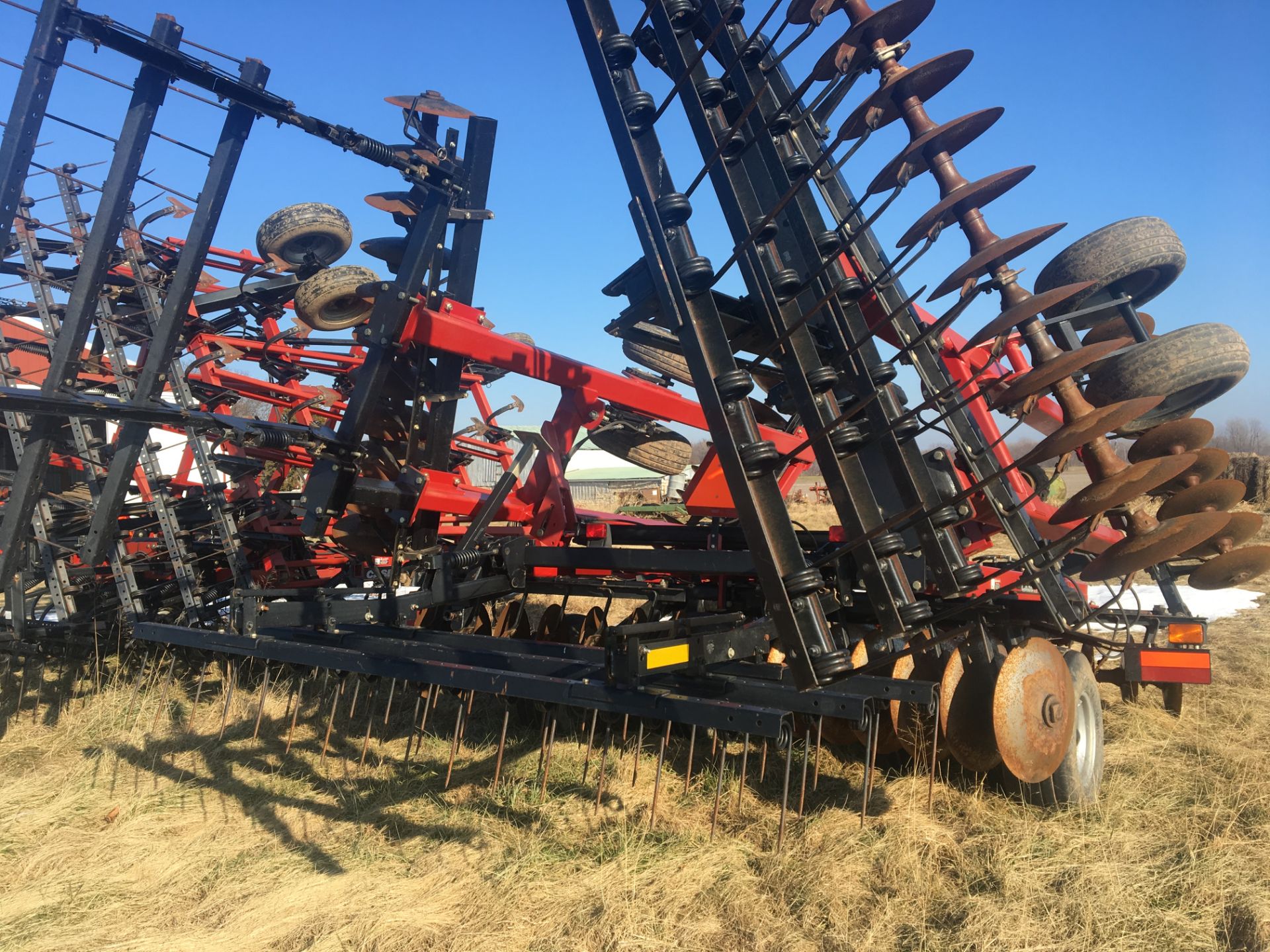 2011 Case IH 340, 26’ Tandem Axle Disk - Image 4 of 5