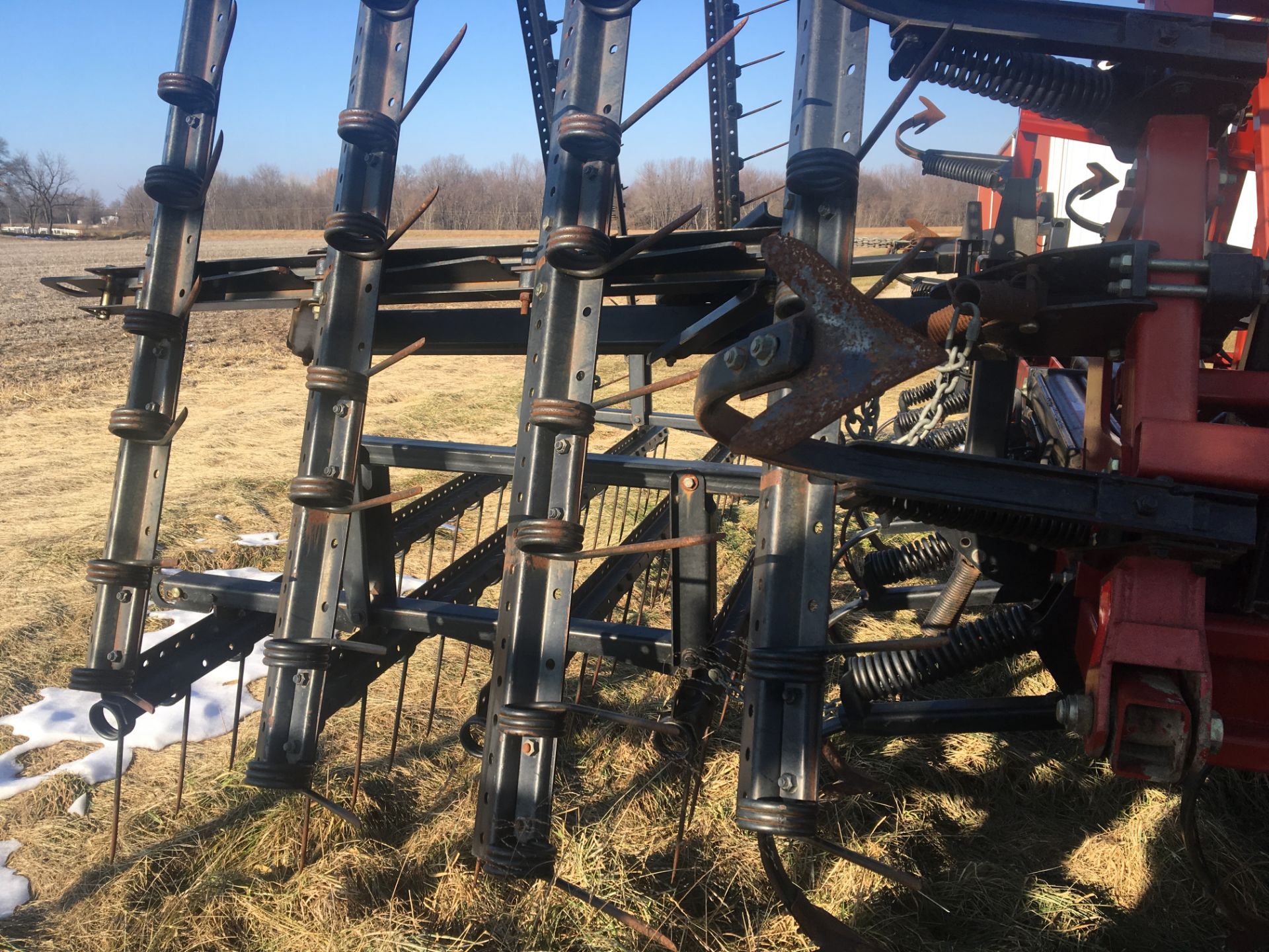 Case IH Tigermate II 30’ Field Cultivator - Image 3 of 5