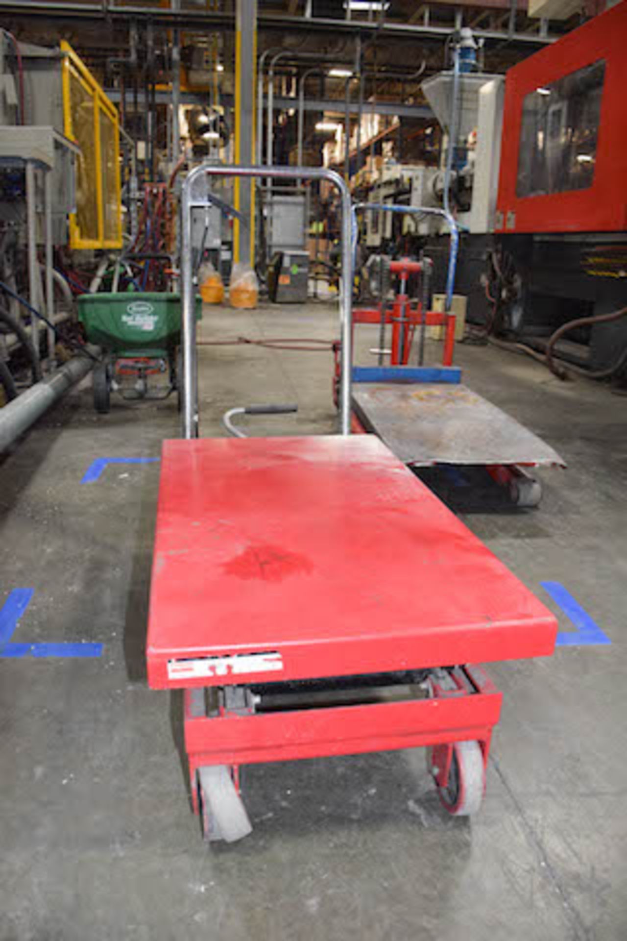 Dayton 800 Lb. Capacity Mold Cart - Image 2 of 2