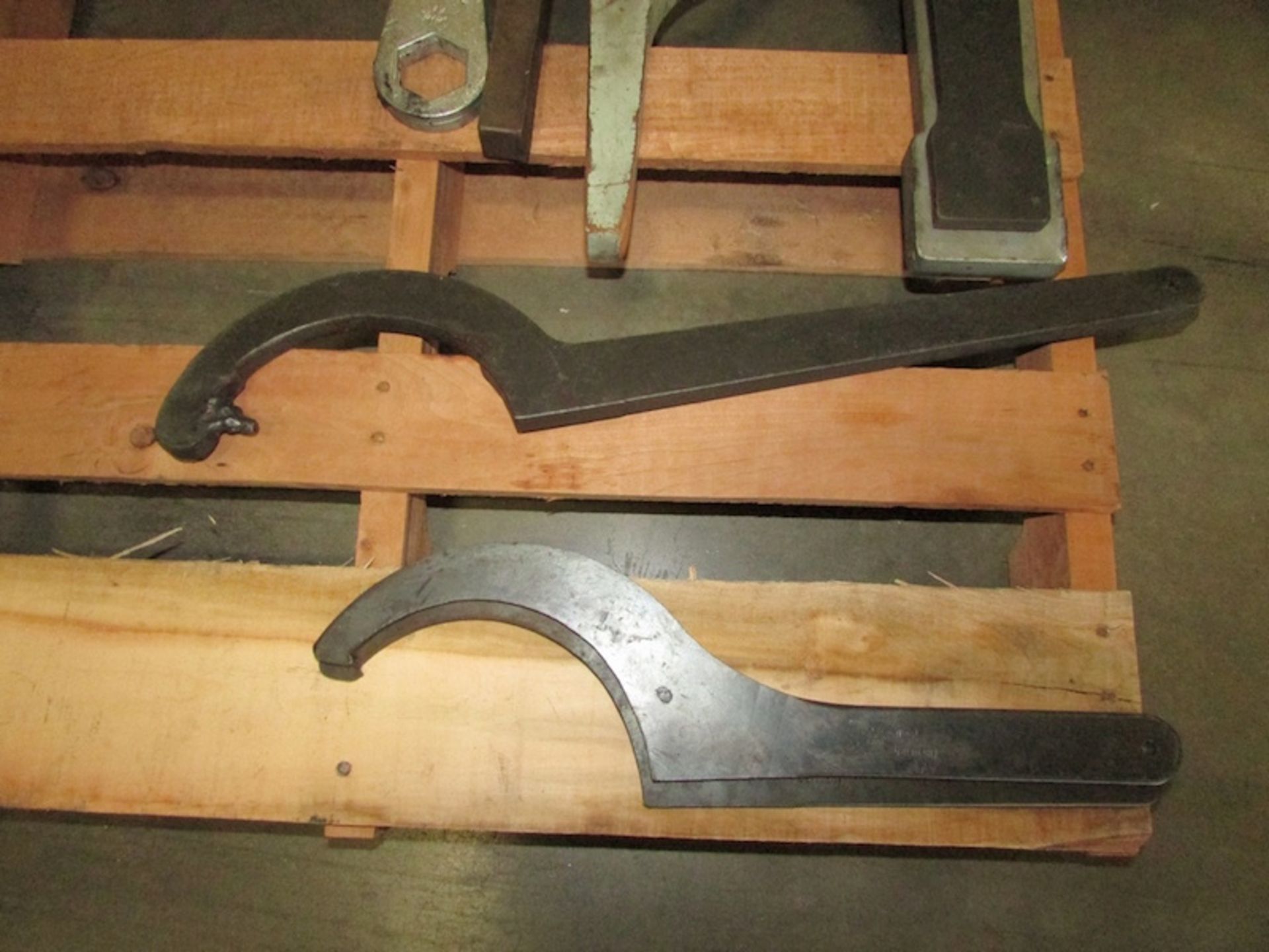 Assorted Large Spanner Wrenches - Image 2 of 4