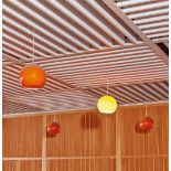PUTZLER, Germany. - Ensemble de 10 suspensions globe en verre orange. - D_30 cm -