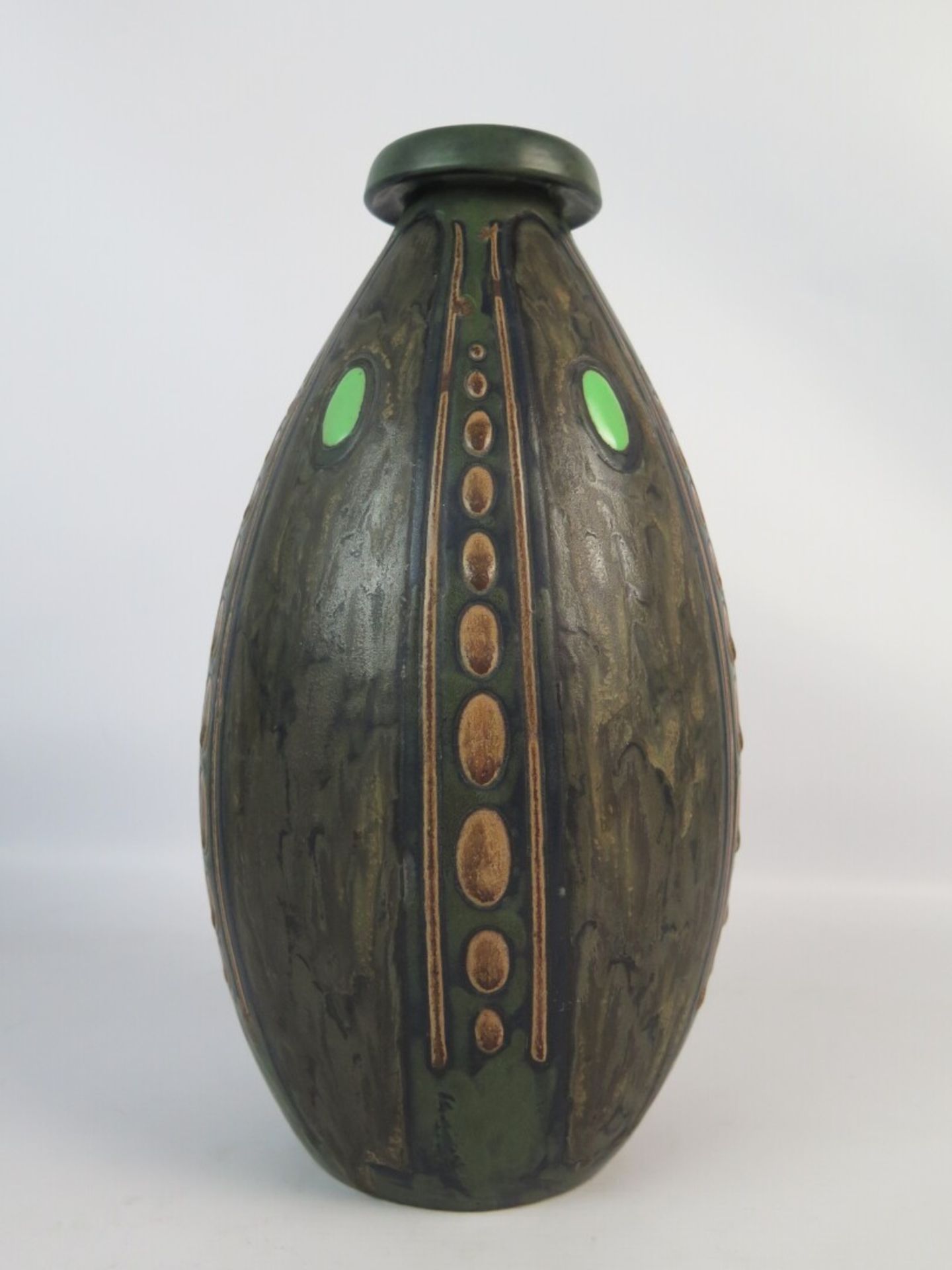 Charles CATTEAU (1880-1966). - Vase en grès polychrome émaillé de forme ovoïde, [...] - Bild 2 aus 6