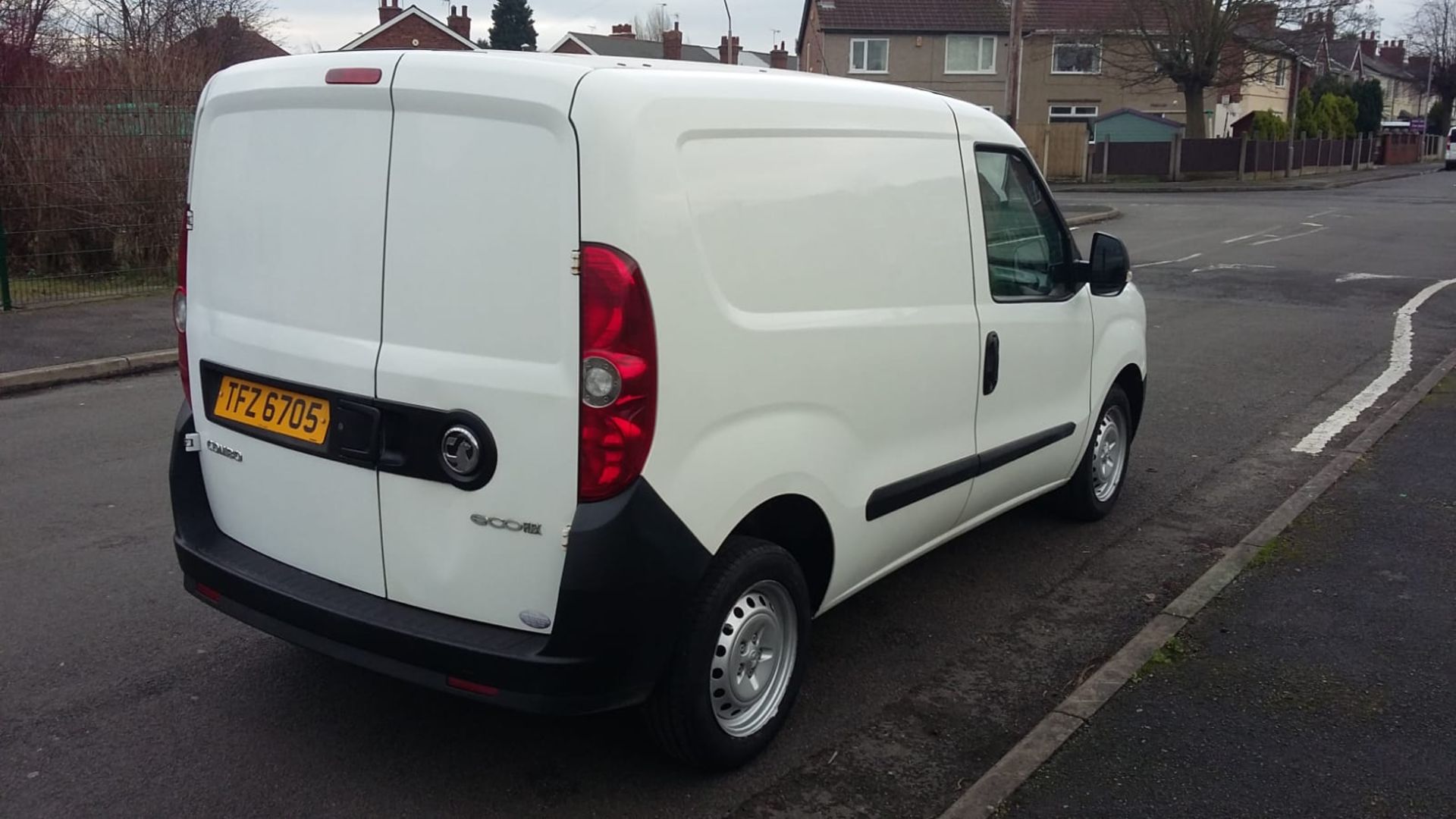 2014 VAUXHALL COMBO 2000 L1H1 CDTI SS E WHITE DIESEL PANEL VAN, SHOWING 0 FORMER KEEPERS *NO VAT* - Image 4 of 7