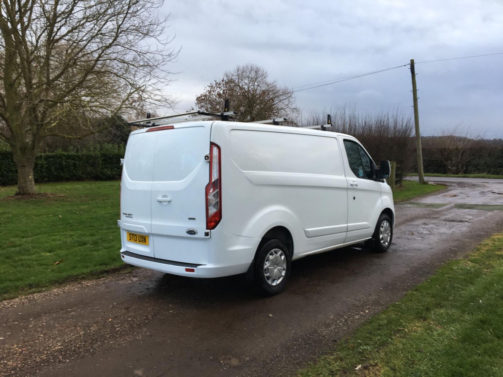 2013/13 REG FORD TRANSIT CUSTOM 290 ECO-TECH DIESEL PANEL VAN, SHOWING 2 FORMER KEEPERS *NO VAT* - Image 6 of 15