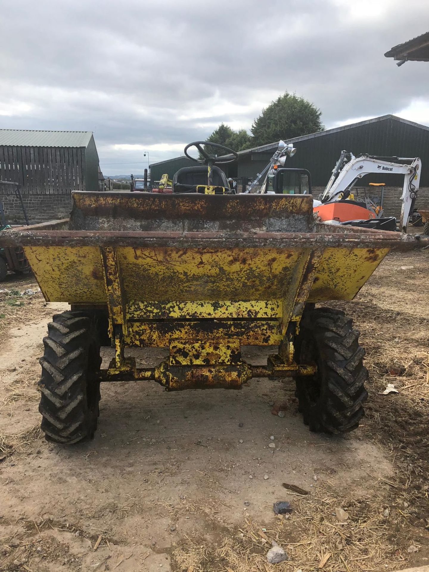 1966 BENFORD TT2000P ELSTA 2 TONNE DUMPER, STARTS, RUNS AND TIPS *PLUS VAT* - Image 11 of 25