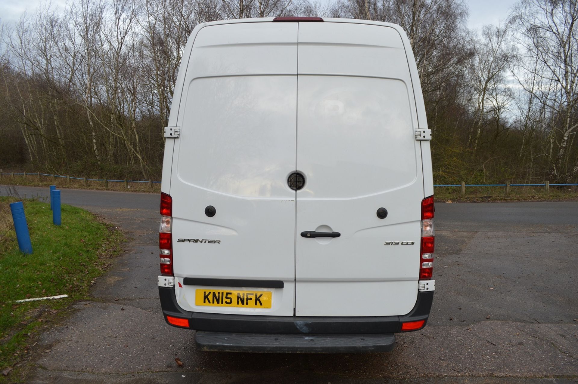 2015/15 REG MERCEDES-BENZ SPRINTER 313 CDI WHITE DIESEL PANEL VAN, SHOWING 1 FORMER KEEPER *NO VAT* - Image 5 of 16