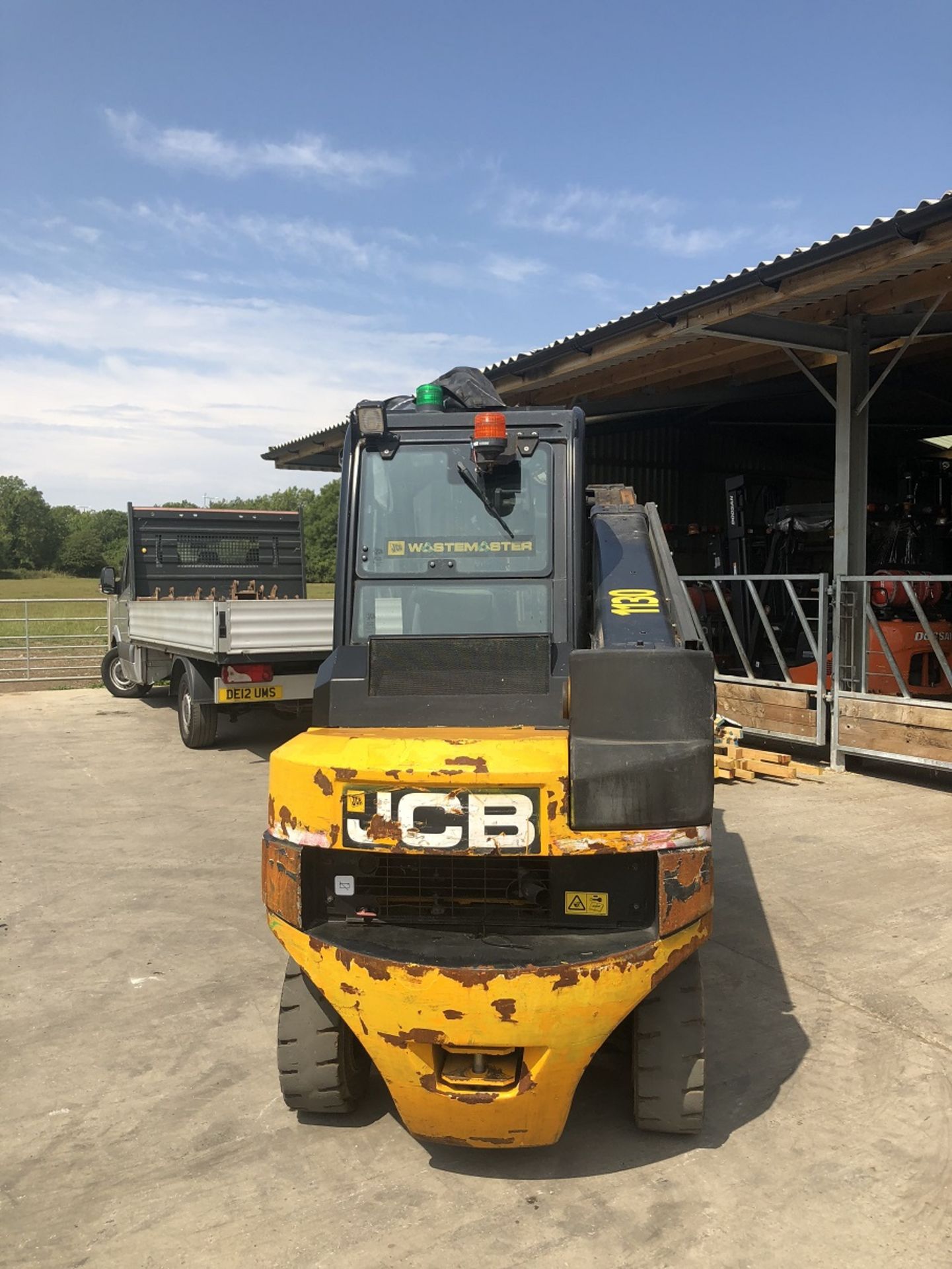 JCB TELETRUK WASTEMASTER 35D, DIESEL, 3.5 TONNE, 2 WHEEL DRIVE, YEAR 2014 *PLUS VAT* - Image 2 of 6