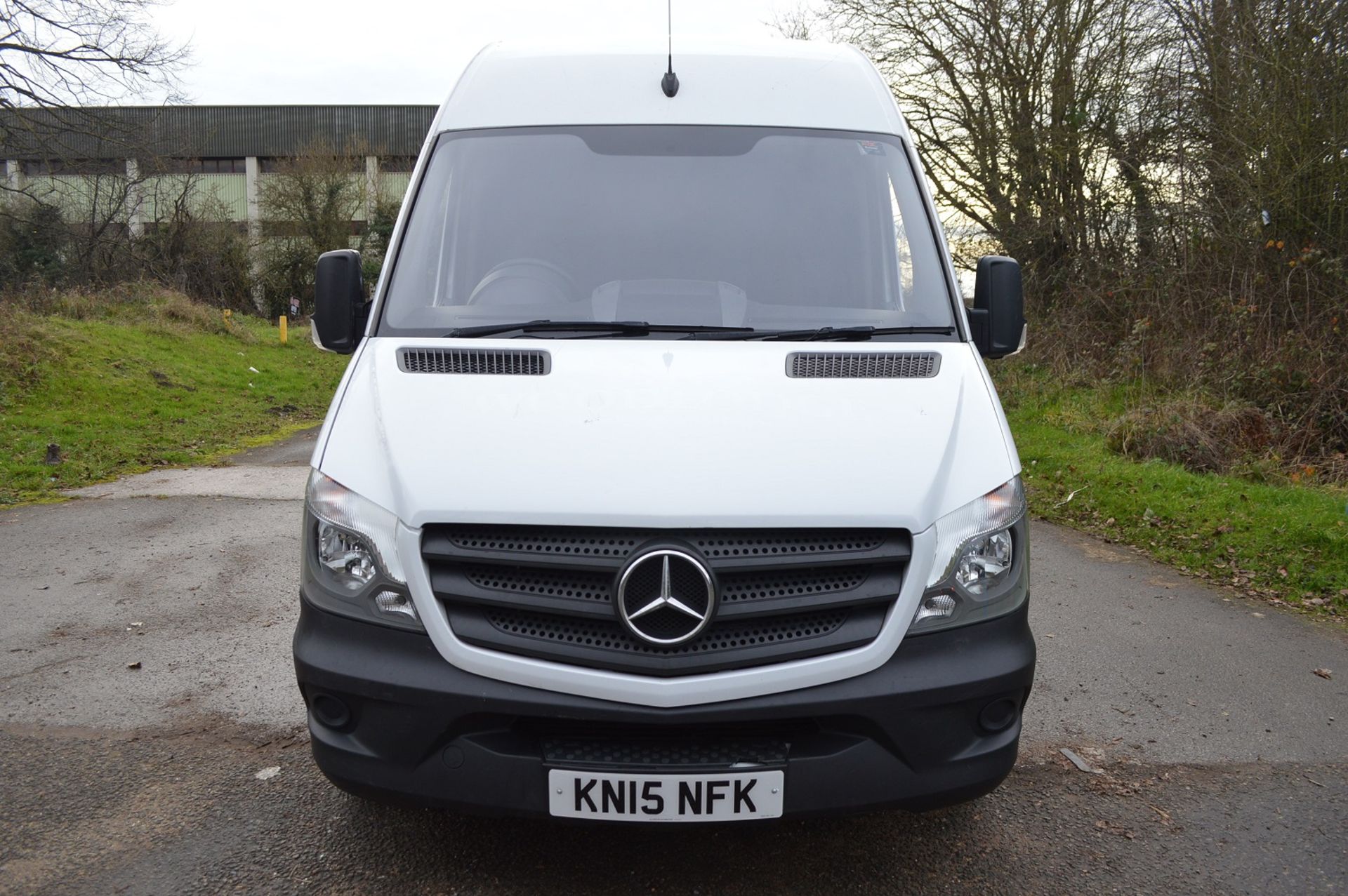 2015/15 REG MERCEDES-BENZ SPRINTER 313 CDI WHITE DIESEL PANEL VAN, SHOWING 1 FORMER KEEPER *NO VAT* - Image 2 of 16