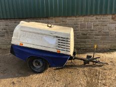 2009 SULLAIR SINGLE AXLE TOW ABLE WHITE/BLUE COMPRESSOR AND ELECTRICS *PLUS VAT*