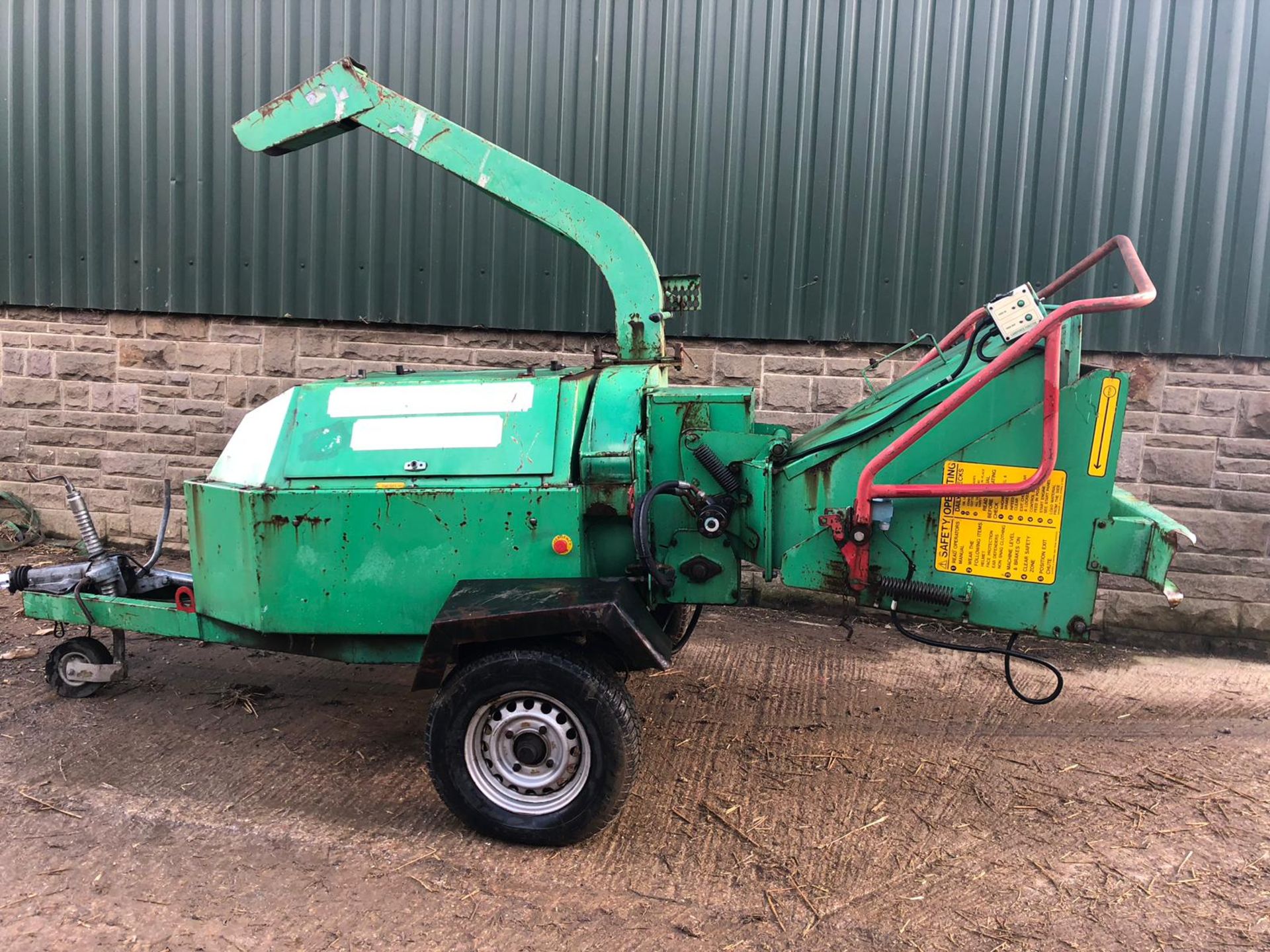 2002 LANDFORCE CHIP 235 WOOD CHIPPER SINGLE AXLE TOWABLE *PLUS VAT* - Image 3 of 18