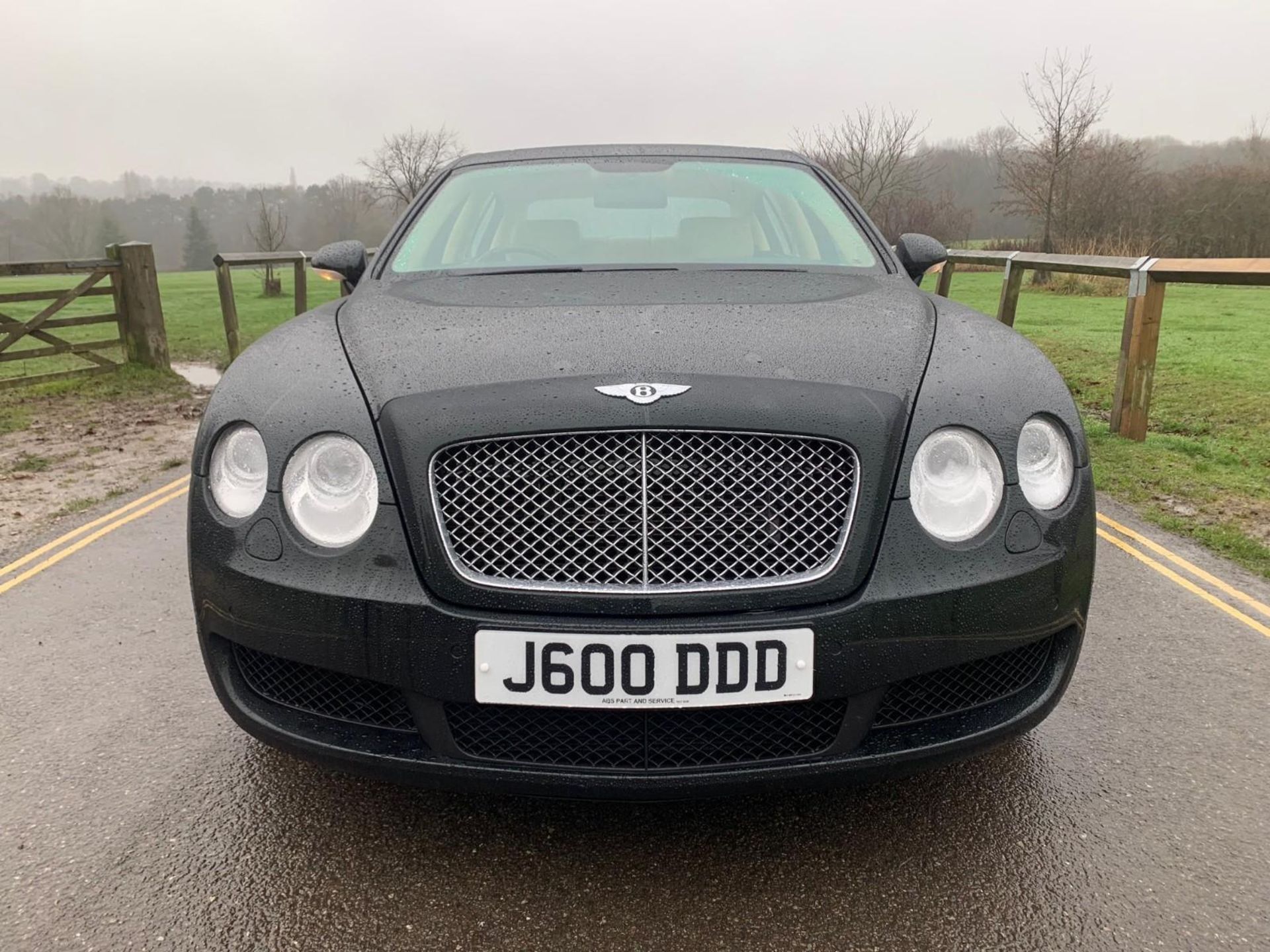 2005 BENTLEY CONTINENTAL FLYING SPUR 6.0 (552 BHP) 4X4 TWIN TURBO AUTO FULL BENTLEY SERVICE HISTORY - Image 2 of 12