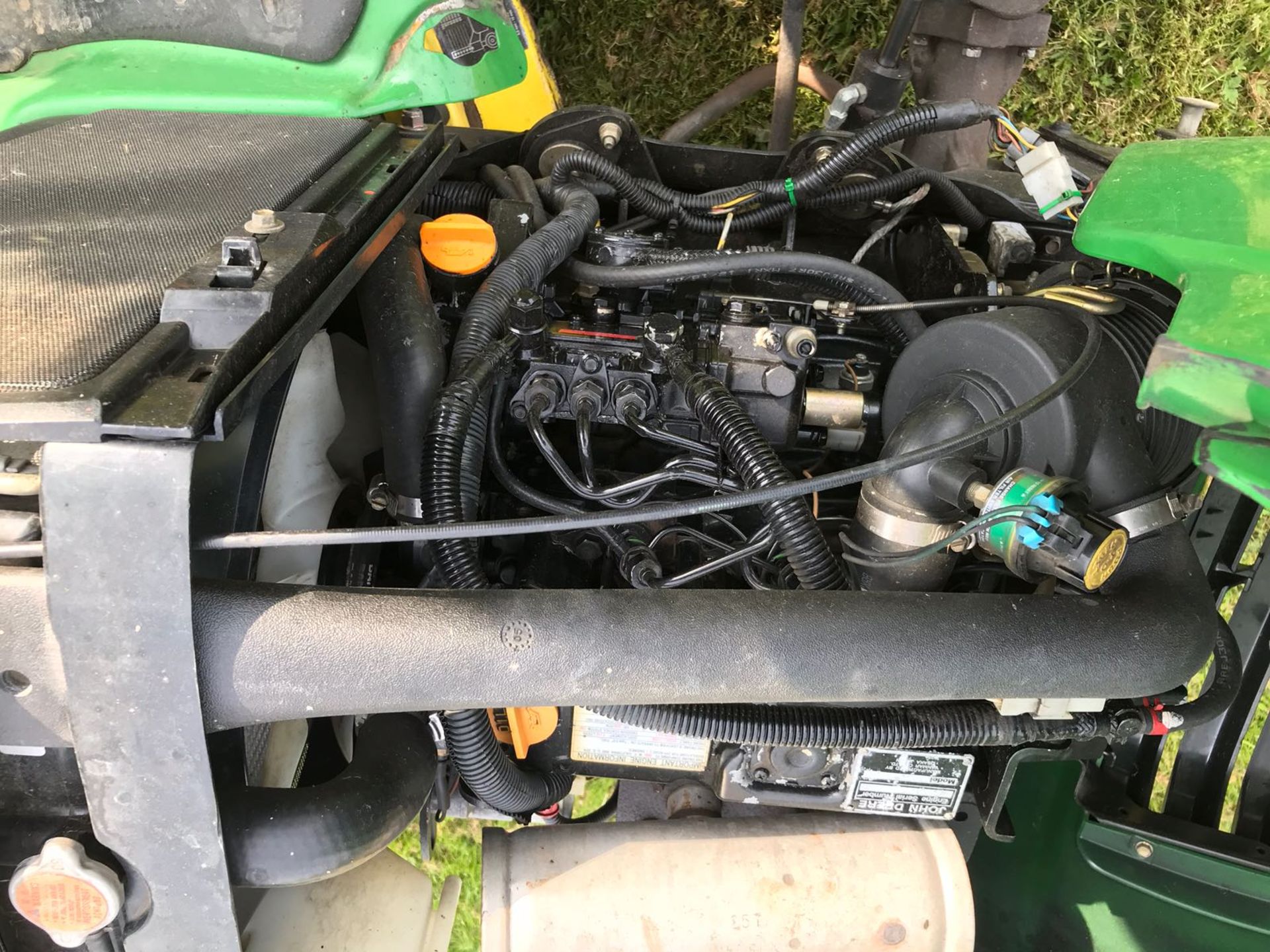 2006/06 REG JOHN DEERE X748 ULTIMATE GREEN / YELLOW DIESEL RIDE ON LAWN MOWER *PLUS VAT* - Image 4 of 4