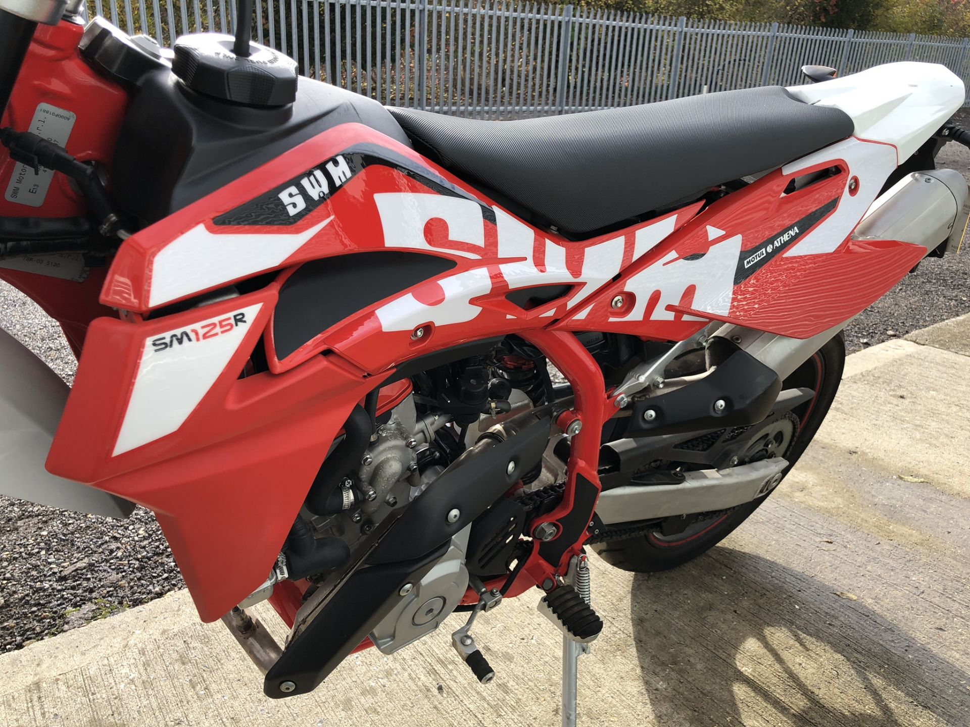 2017/66 REG SWM SUPER MOTO 125R EURO 4 MOTORCYCLE 58.46" WHEELBASE *NO VAT* - Image 7 of 12