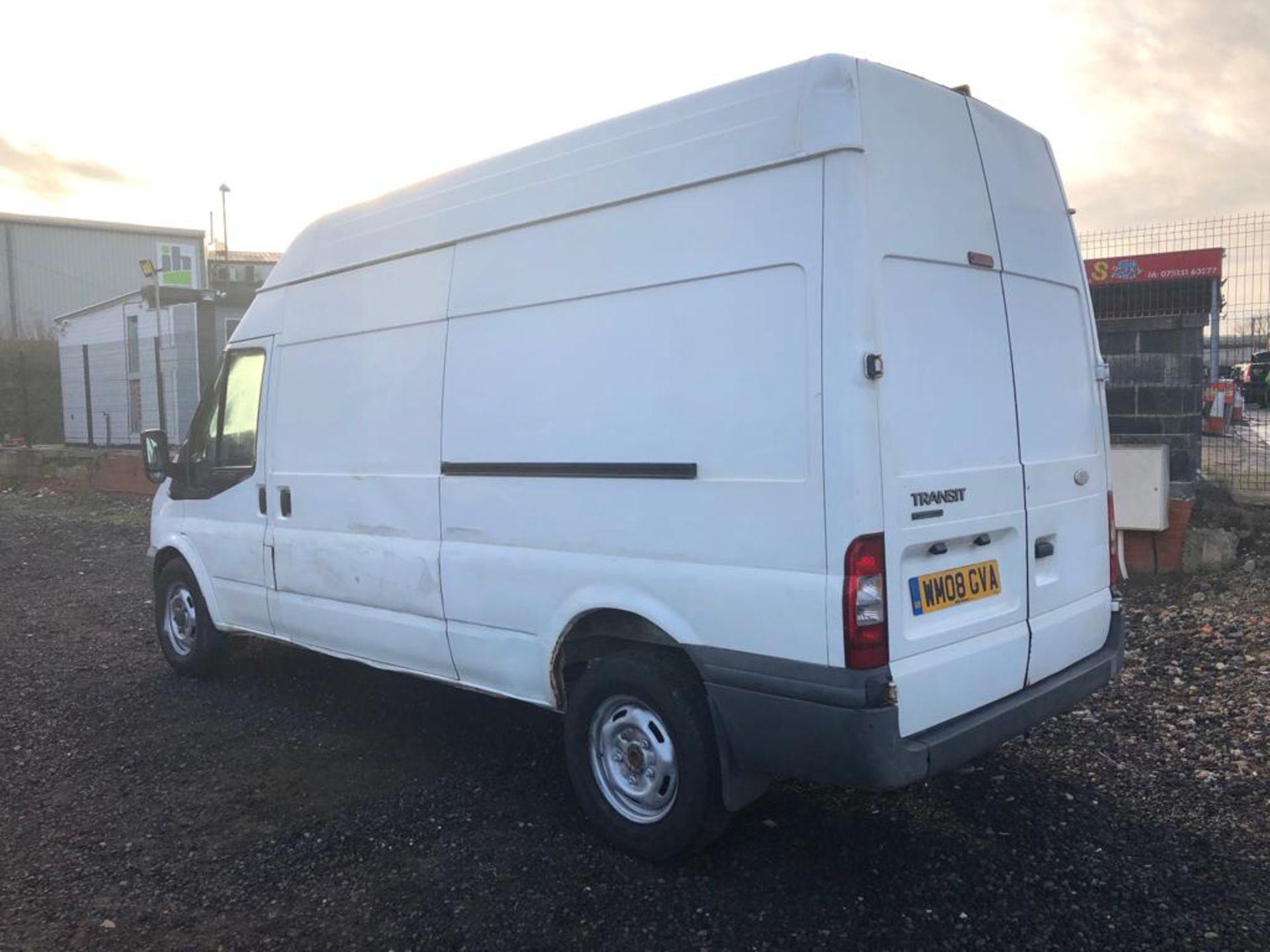 2008/08 REG FORD TRANSIT 140 T350L RWD WHITE DIESEL PANEL VAN, SHOWING 1 FORMER KEEPER *NO VAT* - Image 3 of 5