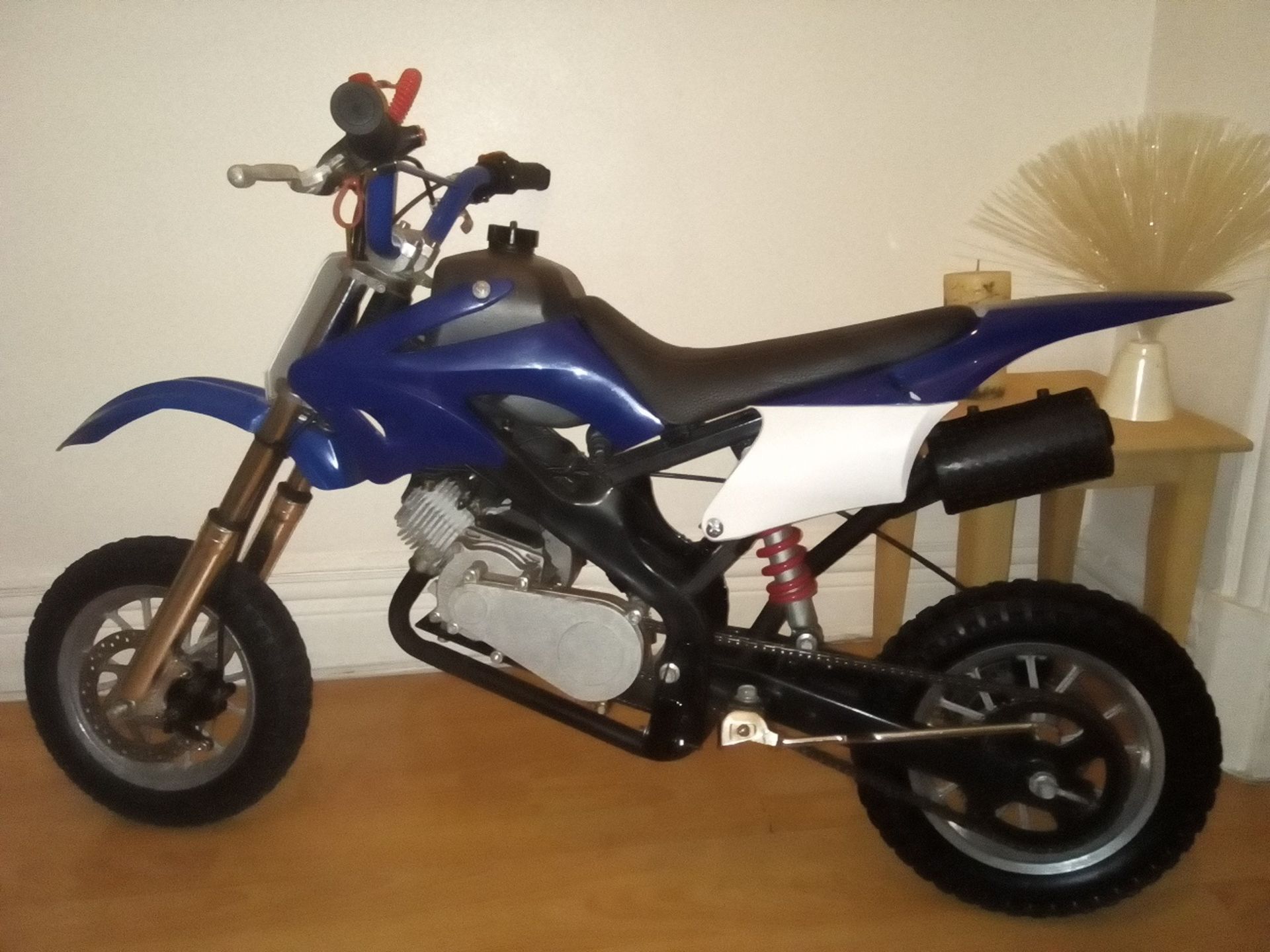 49CC MINI DIRT BIKE *NO VAT* - Bild 2 aus 2