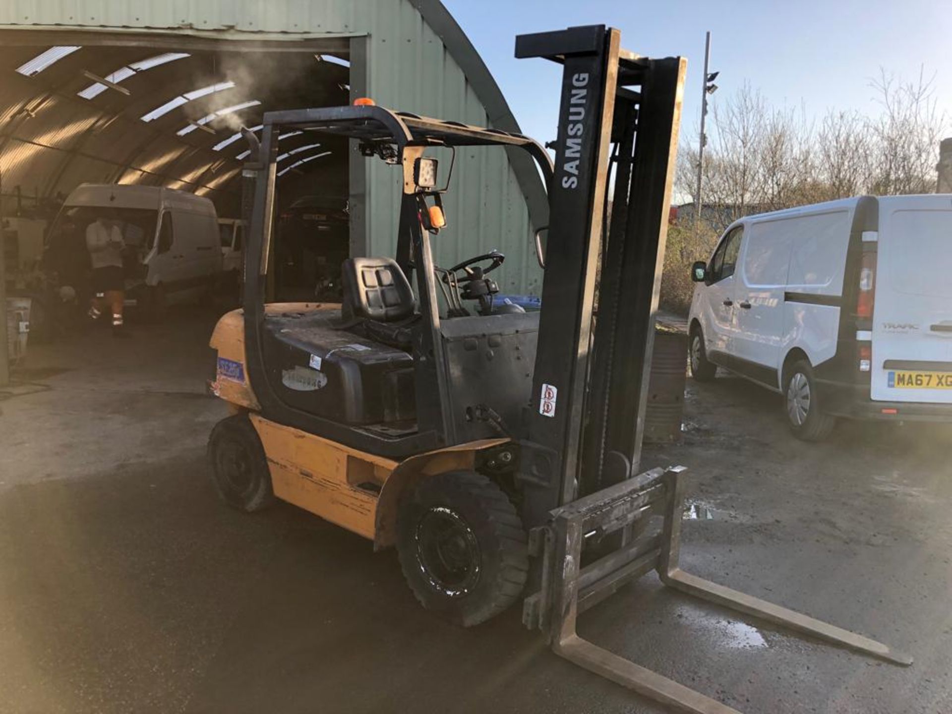 1996 SAMSUNG SF25D 2.5 TON DIESEL FORKLIFT DUPLEX MAST, SIDE SHIFT, STARTS, RUNS AND LIFTS *NO VAT* - Image 2 of 7