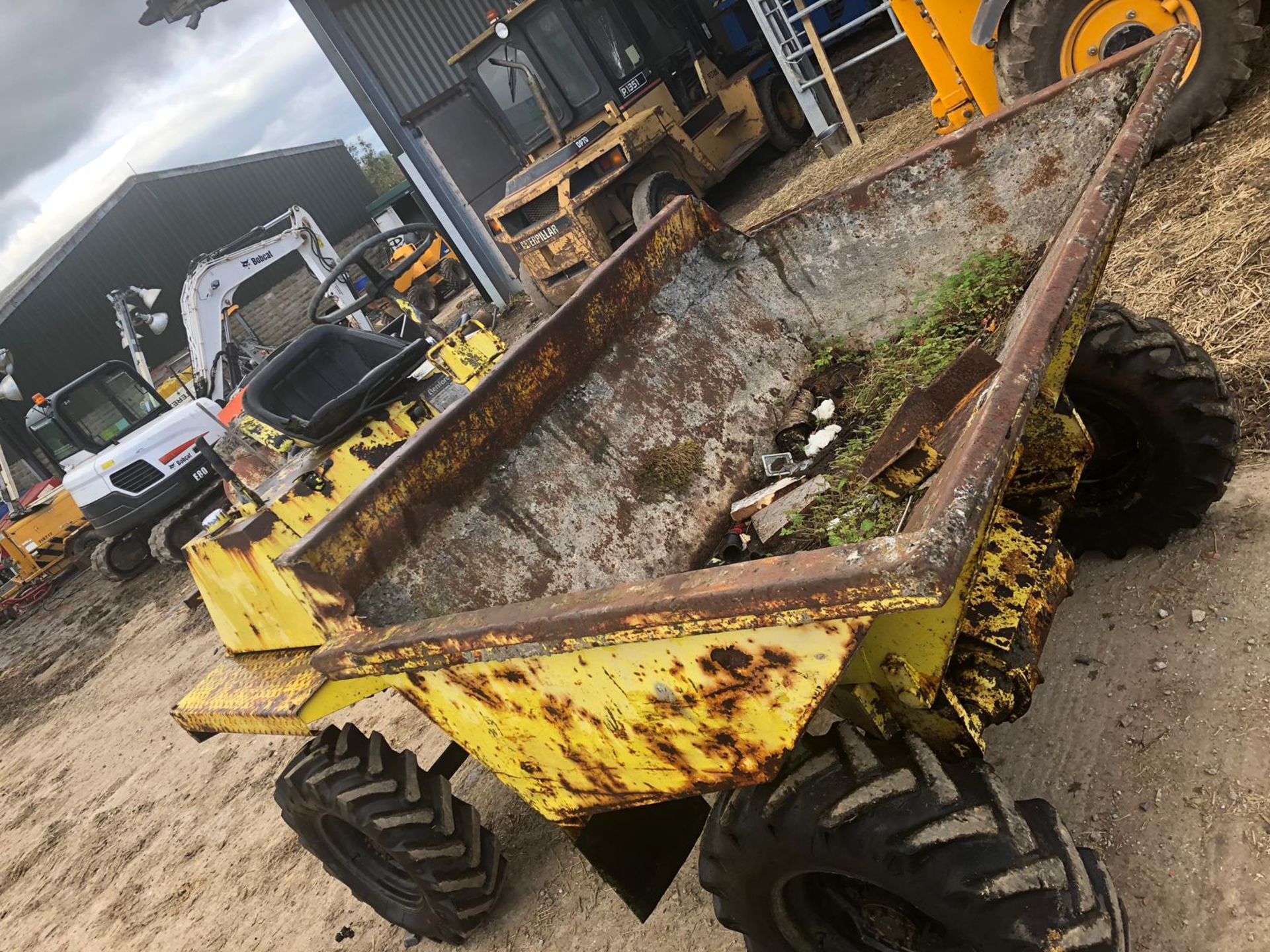 1966 BENFORD TT2000P ELSTA 2 TONNE DUMPER, STARTS, RUNS AND TIPS *PLUS VAT* - Image 10 of 25