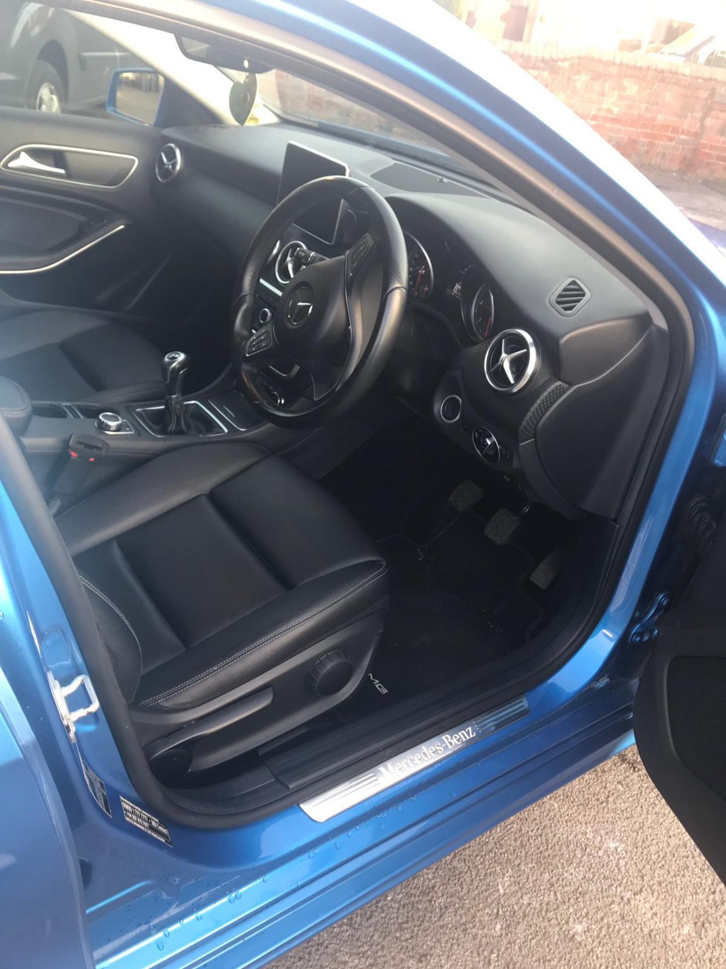 2015/65 REG MERCEDES-BENZ A180D SPORT BLUE DIESEL 5 DOOR HATCHBACK, SHOWING 1 FORMER KEEPER *NO VAT* - Image 10 of 11