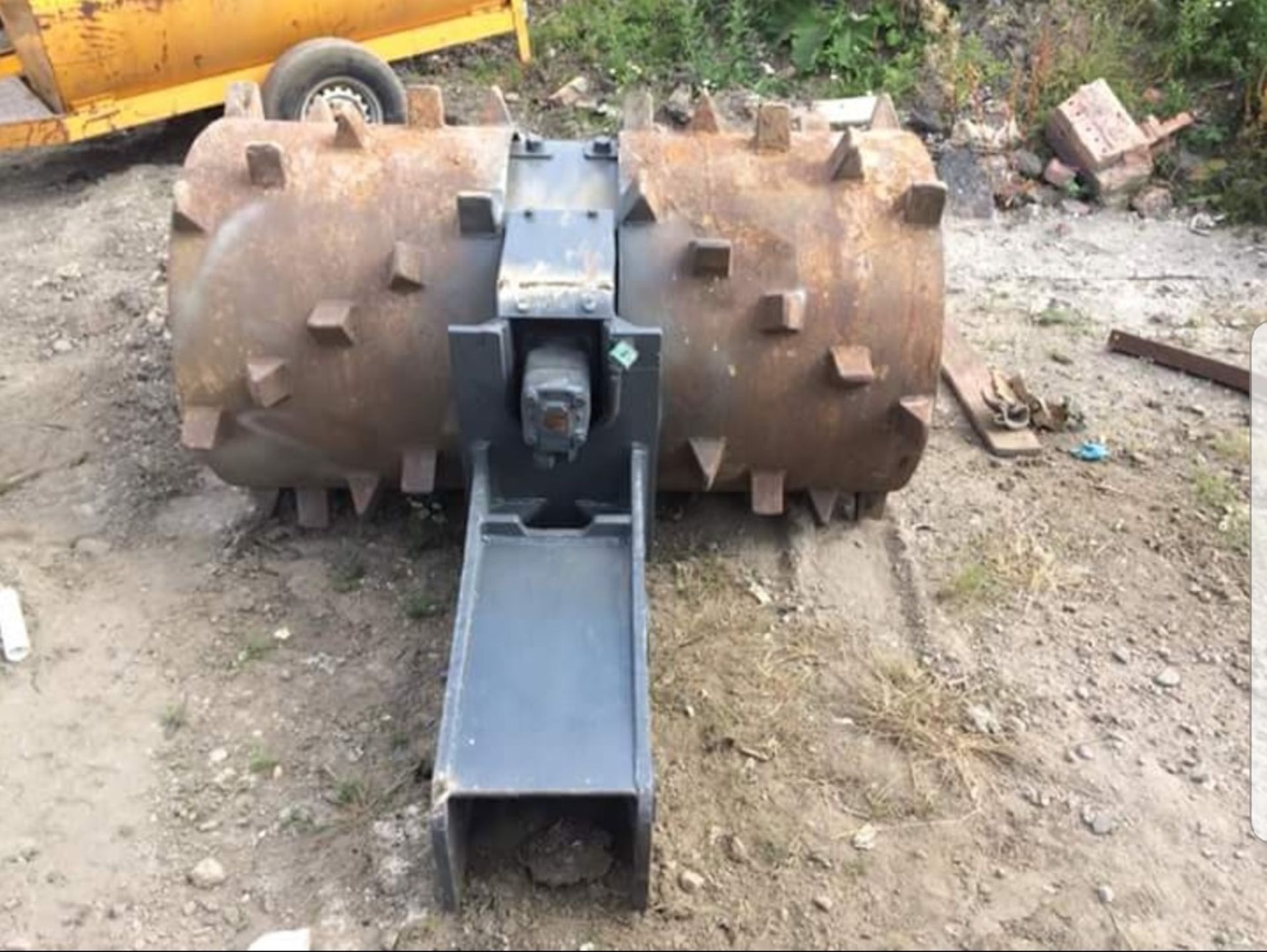 MF PADFOOT ROLLER EXCAVATOR COMPACTION WHEEL *PLUS VAT*