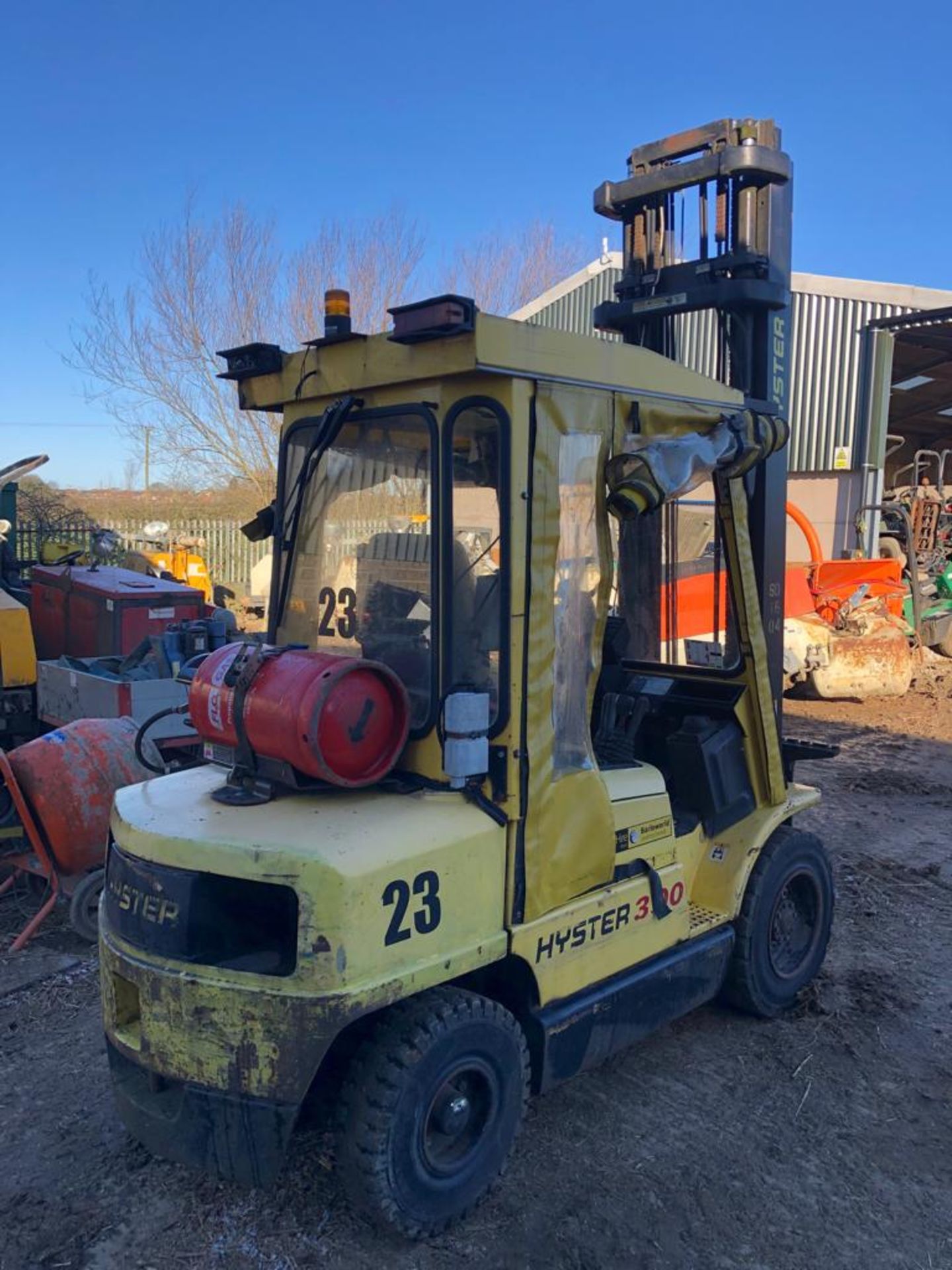 2003 HYSTER H3.00XM GAS FORKLIFT (FORKS NOT INCLUDED) *PLUS VAT* - Image 3 of 8