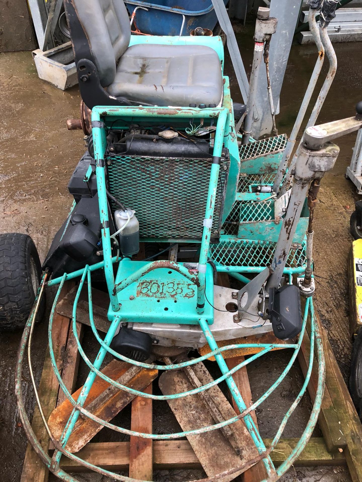 WHITEMAN RIDE-ON CONCRETE FLOAT HTN31VTCSL *PLUS VAT* - Image 6 of 6