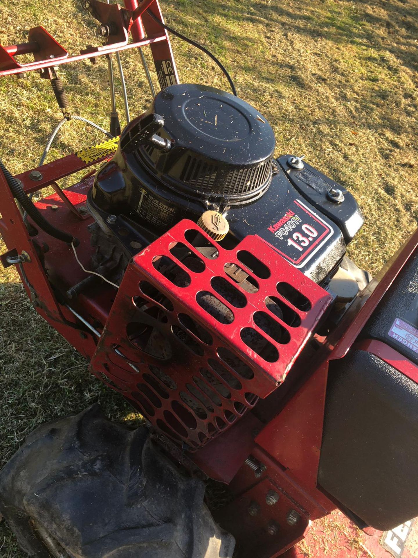 2005 FERRIS HW36 PROFESSIONAL KAWASAKI ENGINE 36" CUT WALK BEHIND HEAVY DUTY COMMERCIAL MOWER - Image 17 of 19