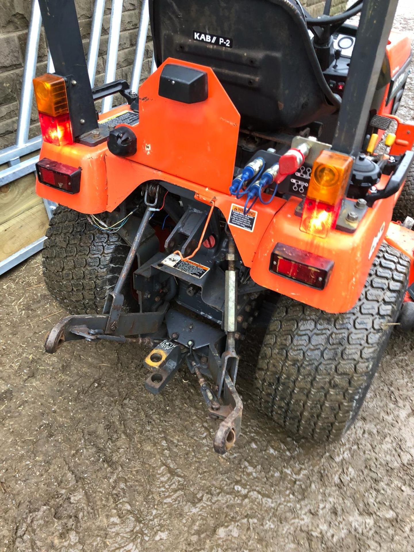 KUBOTA BX2200 4WD RIDE ON DIESEL LAWN MOWER WITH POWER STEERING *PLUS VAT* - Image 6 of 15