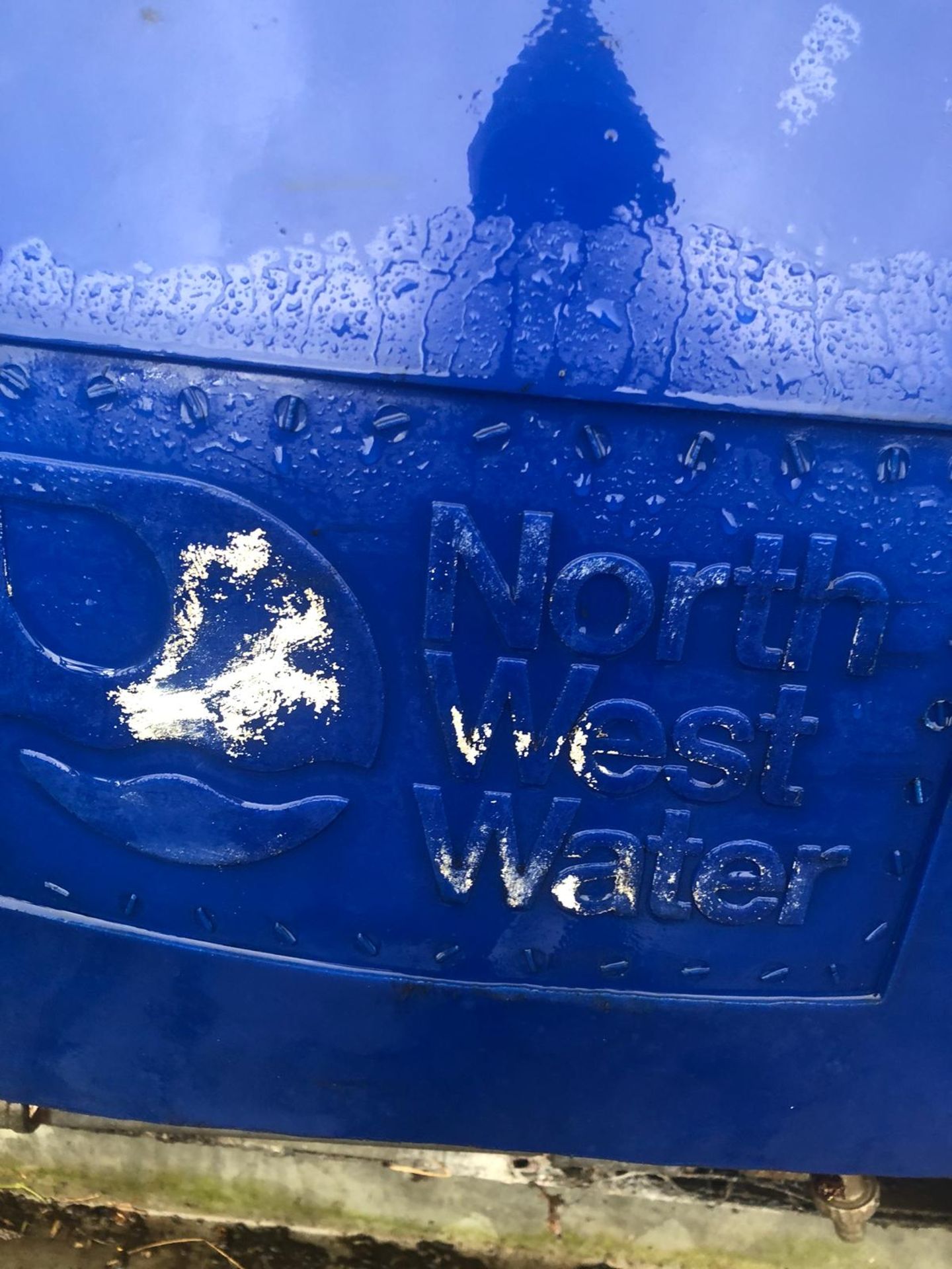 BLUE SINGLE AXLE TOWABLE WATER BOWSER, NORTH WEST WATER *PLUS VAT* - Image 8 of 9