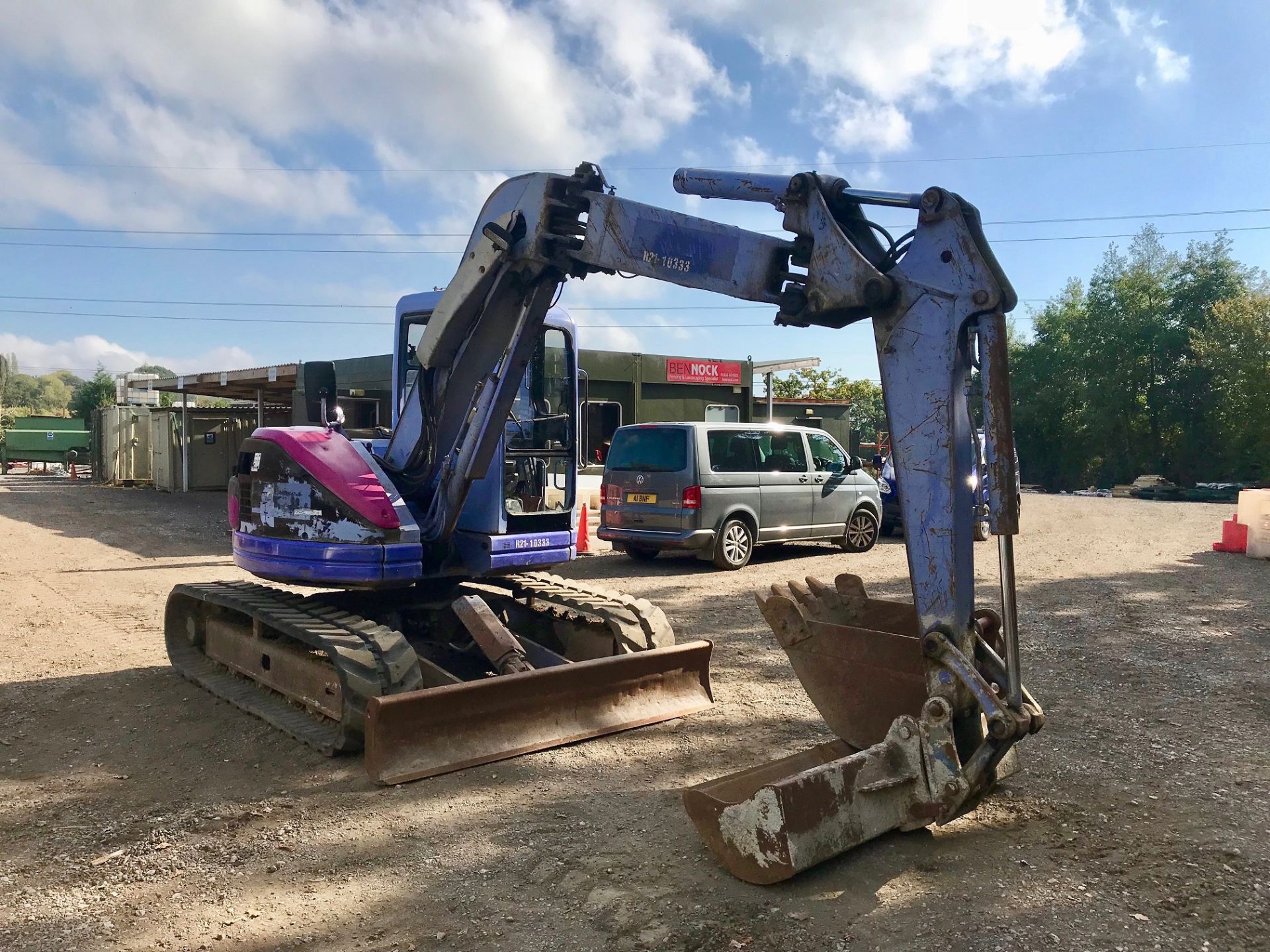 KOMATSU PC75UU-2 TRACKED EXCAVATOR, HOURS 7637, COMES WITH 3 BUCKETS *PLUS VAT* - Image 3 of 4