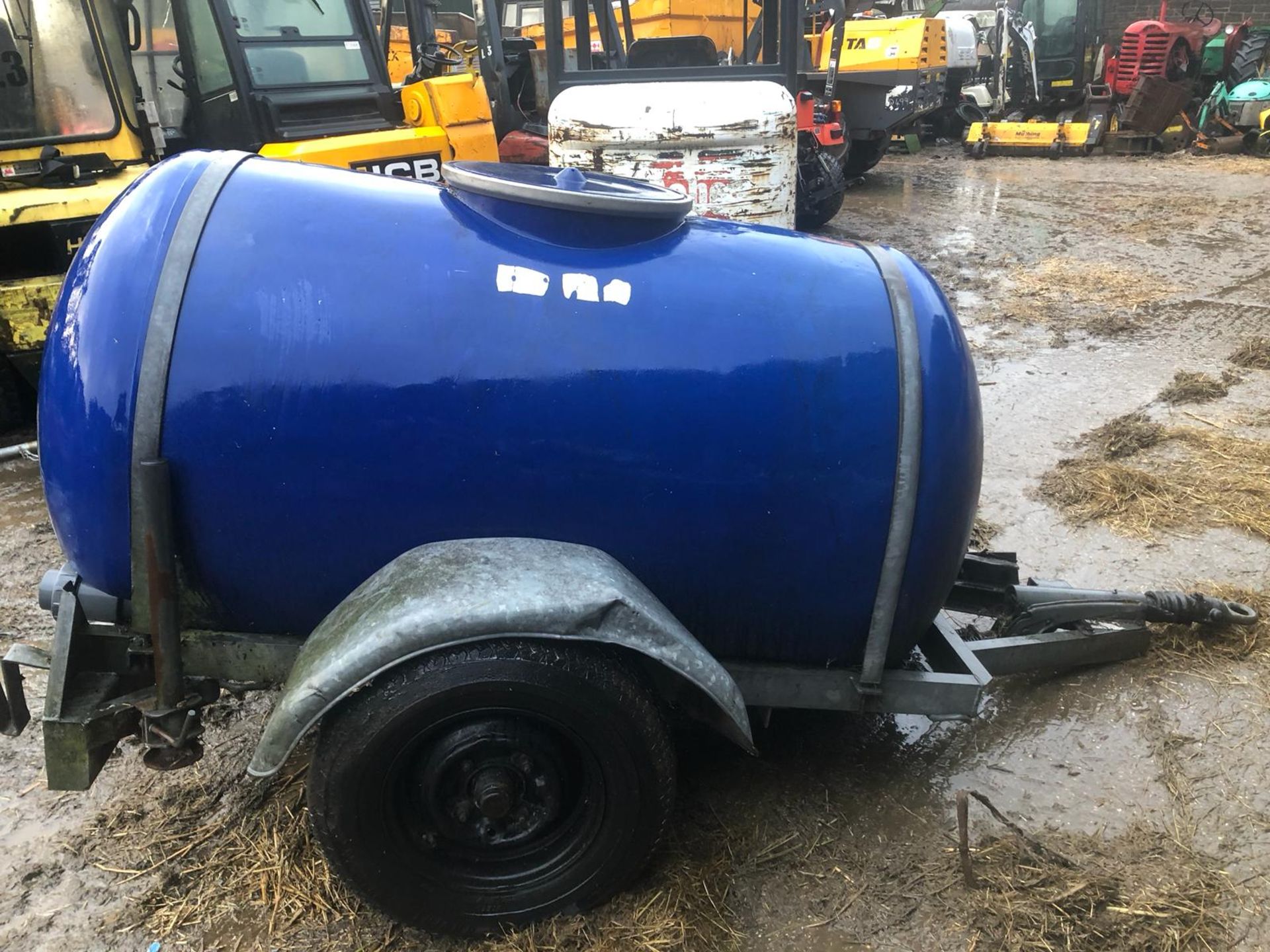 BLUE SINGLE AXLE TOWABLE WATER BOWSER, NORTH WEST WATER *PLUS VAT* - Image 3 of 9