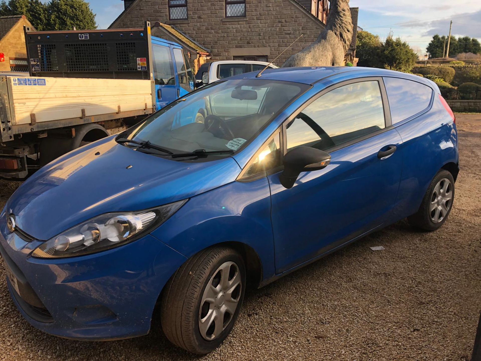 2011/61 REG FORD FIESTA BASE TDCI 1.4 DIESEL CAR DERIVED VAN, SHOWING 0 FORMER KEEPERS *PLUS VAT*