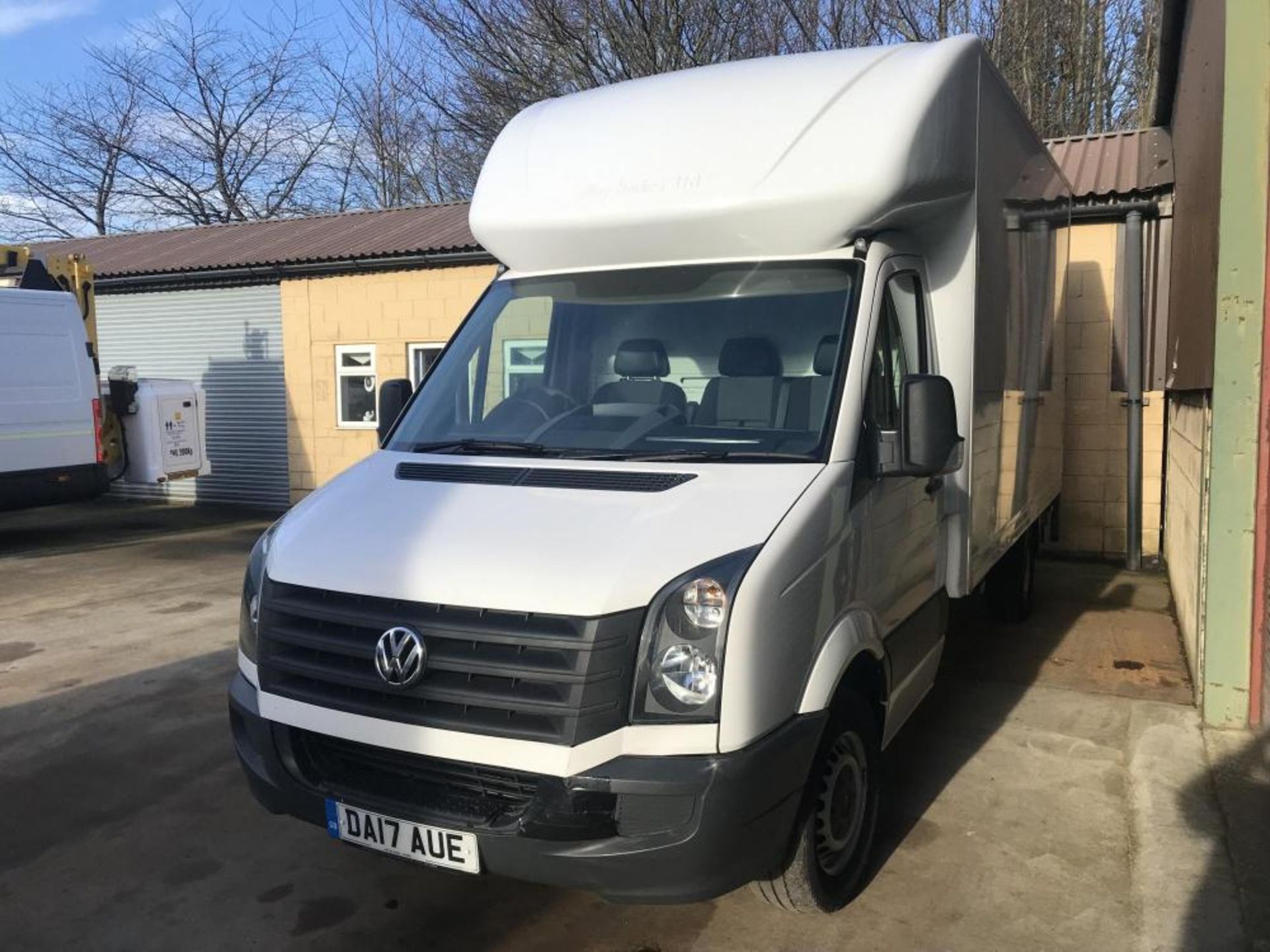 2017 VOLKSWAGEN CRAFTER CR35 TDI LWB BLUEMOTION 2.0 DIESEL WHITE LUTON VAN, SHOWING 1 FORMER KEEPER - Image 2 of 7