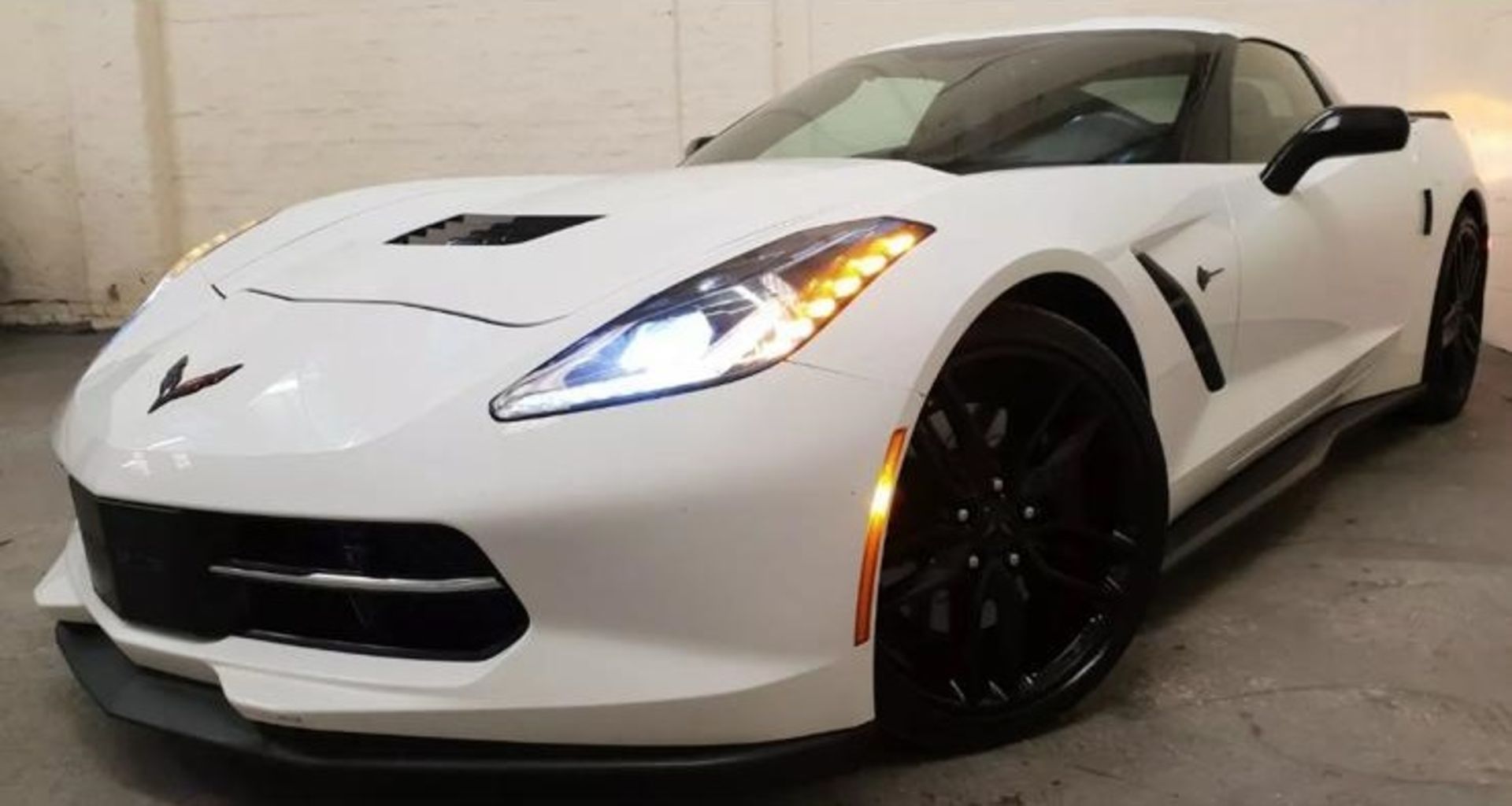 2016 CORVETTE C7 STINGRAY, STUNNING CAR, VERY CLEAN, USA IMPORTED CAR AWAITING UK PLATES *NO VAT* - Image 4 of 9