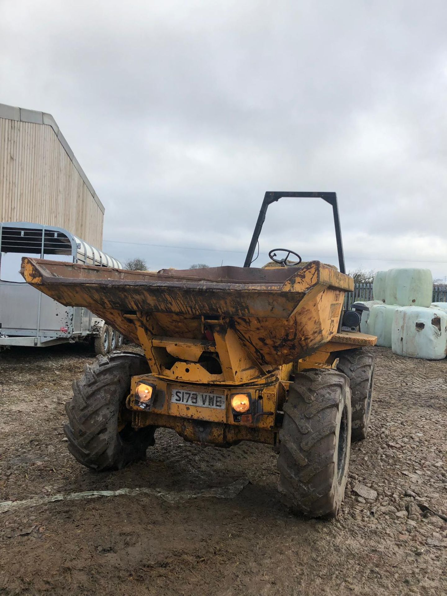 1999 THWAITES 6 TONNE SWIVEL SKIP DUMPER *PLUS VAT* - Image 5 of 15