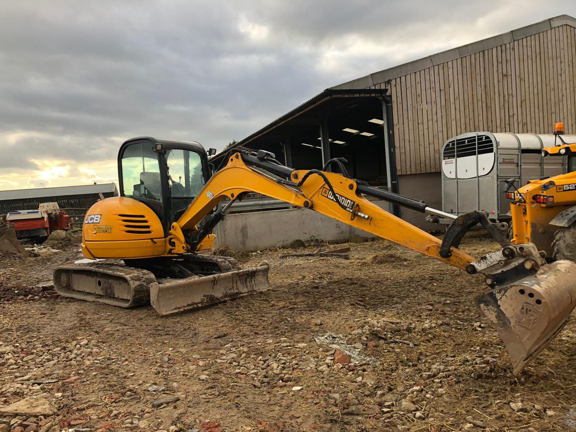 2011 JCB 8055 ZTS TRACK MINI DIGGER / EXCAVATOR WITH WIDE BUCKET *PLUS VAT* - Image 7 of 15