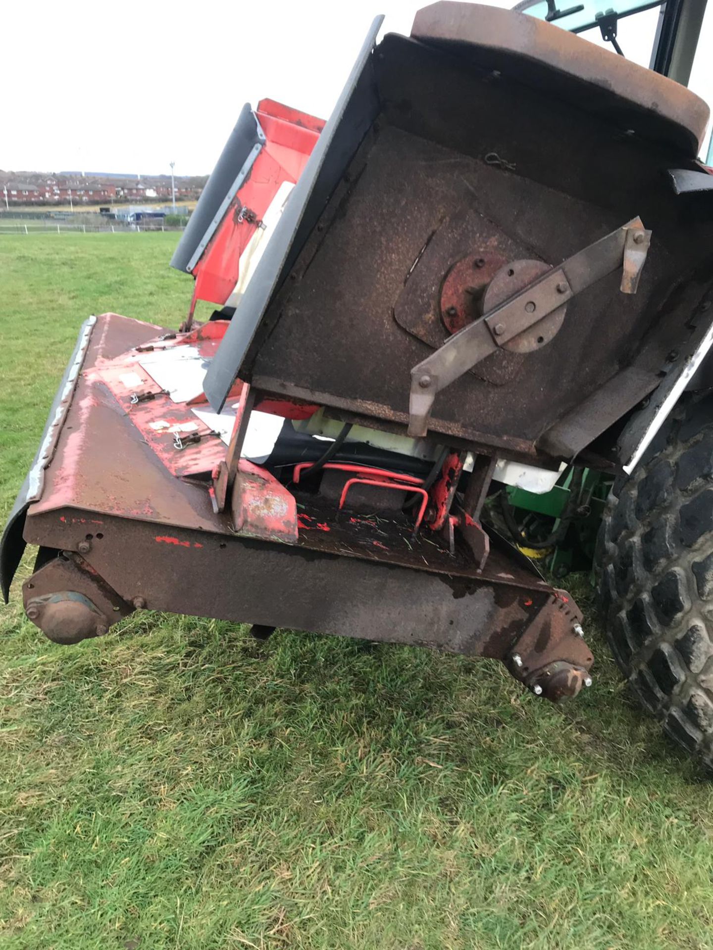 TRIMAX 340 PTO DRIVEN BATWING 3 1/2 MTR ROTARY MOWER, READY FOR WORK *PLUS VAT* - Image 7 of 9