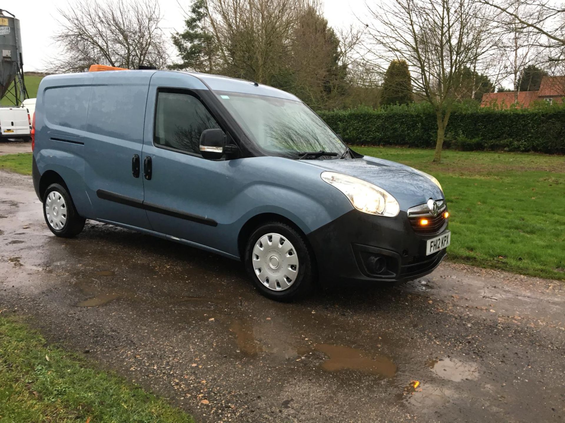 2012/12 REG VAUXHALL COMBO 2300 L2H1 CDTI BLUE DIESEL PANEL VAN, SHOWING 0 FORMER KEEPERS *NO VAT*