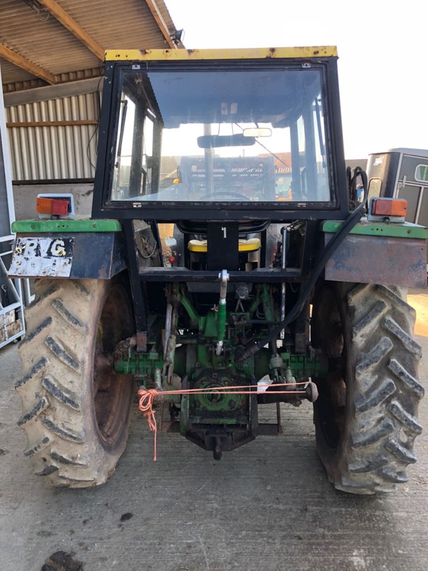 JOHN DEERE 2040 TRACTOR WITH FRONT LOADER *PLUS VAT* - Image 3 of 8