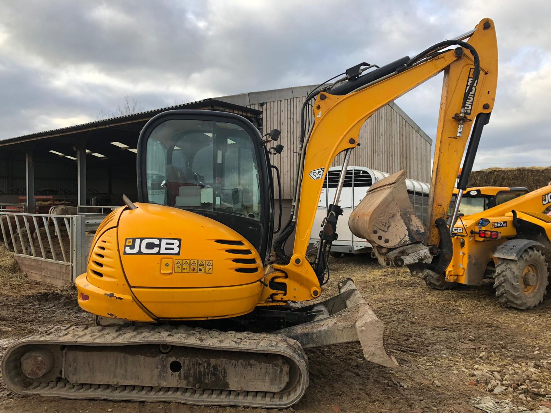 2011 JCB 8055 ZTS TRACK MINI DIGGER / EXCAVATOR WITH WIDE BUCKET *PLUS VAT* - Image 8 of 15