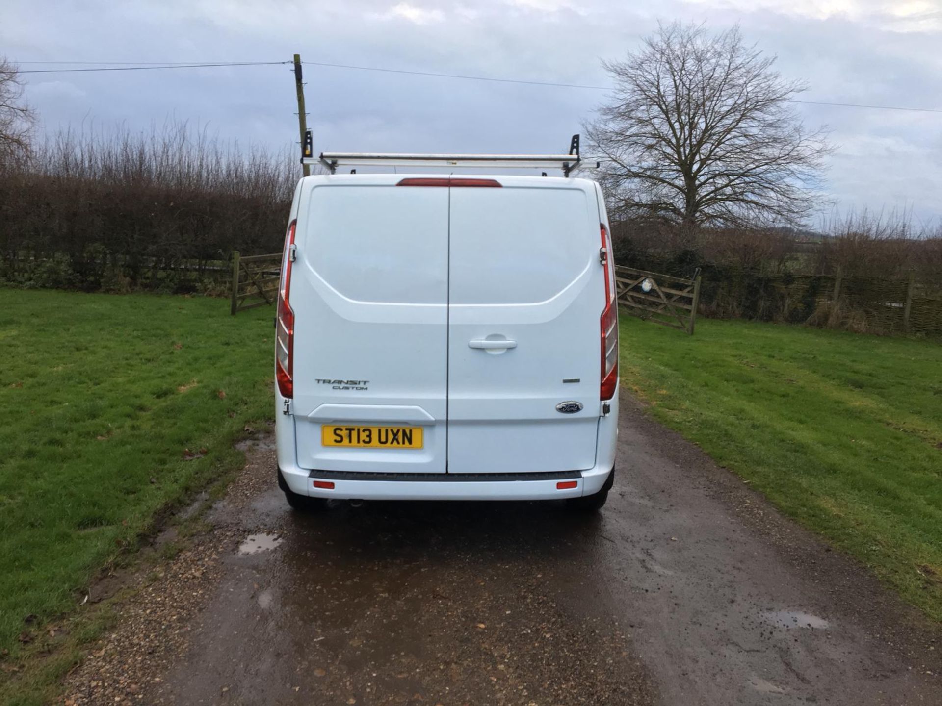 2013/13 REG FORD TRANSIT CUSTOM 290 ECO-TECH DIESEL PANEL VAN, SHOWING 2 FORMER KEEPERS *NO VAT* - Image 5 of 15