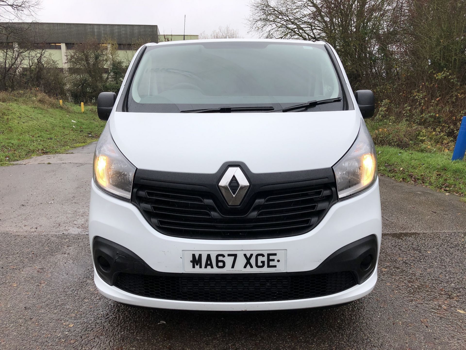 2017/67 REG RENAULT TRAFIC SL27 BUSINESS DCI WHITE DIESEL PANEL VAN SHOWING 1 FORMER KEEPER *NO VAT* - Image 2 of 14