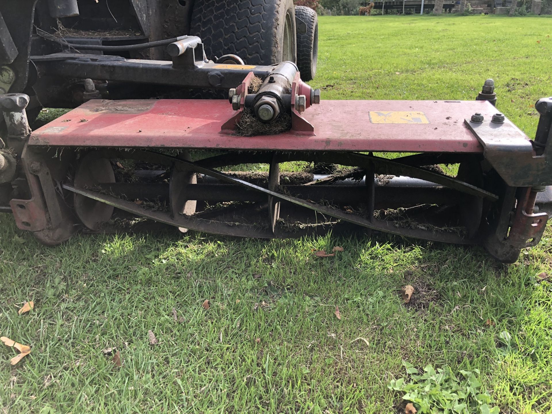 2010 HAYTER CT2140 TORO 3 GANG DIESEL RIDE ON LAWN MOWER *PLUS VAT* - Image 10 of 18