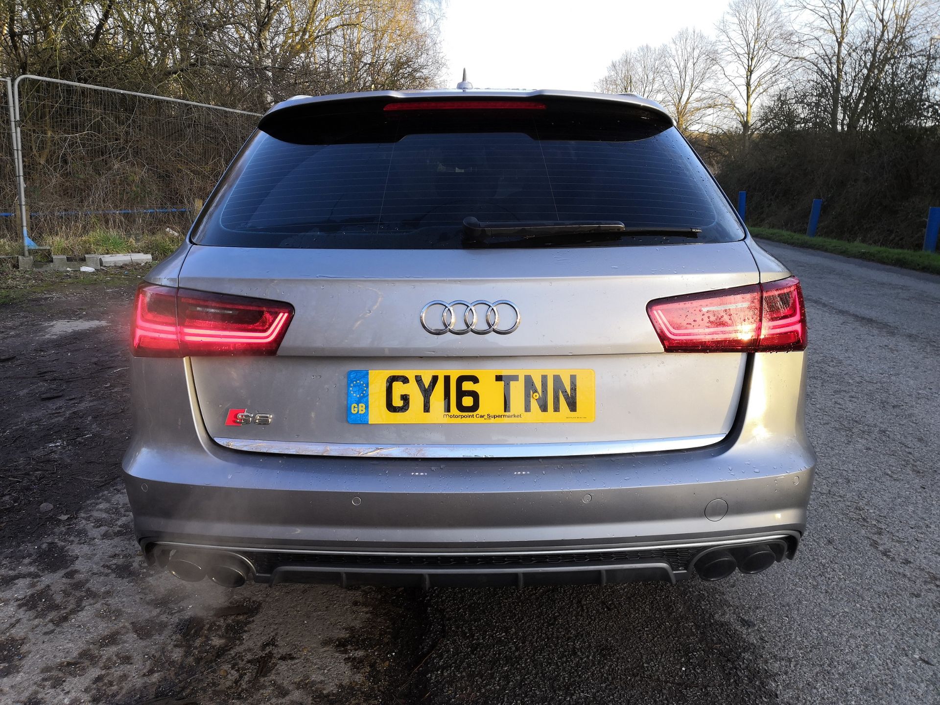 2016/16 REG AUDI S6 AVANT 4.0 TFSI TWIN TURBO V8 QUATTRO 450 PS S-TRONIC TORNADO GREY METALLIC - Image 5 of 24